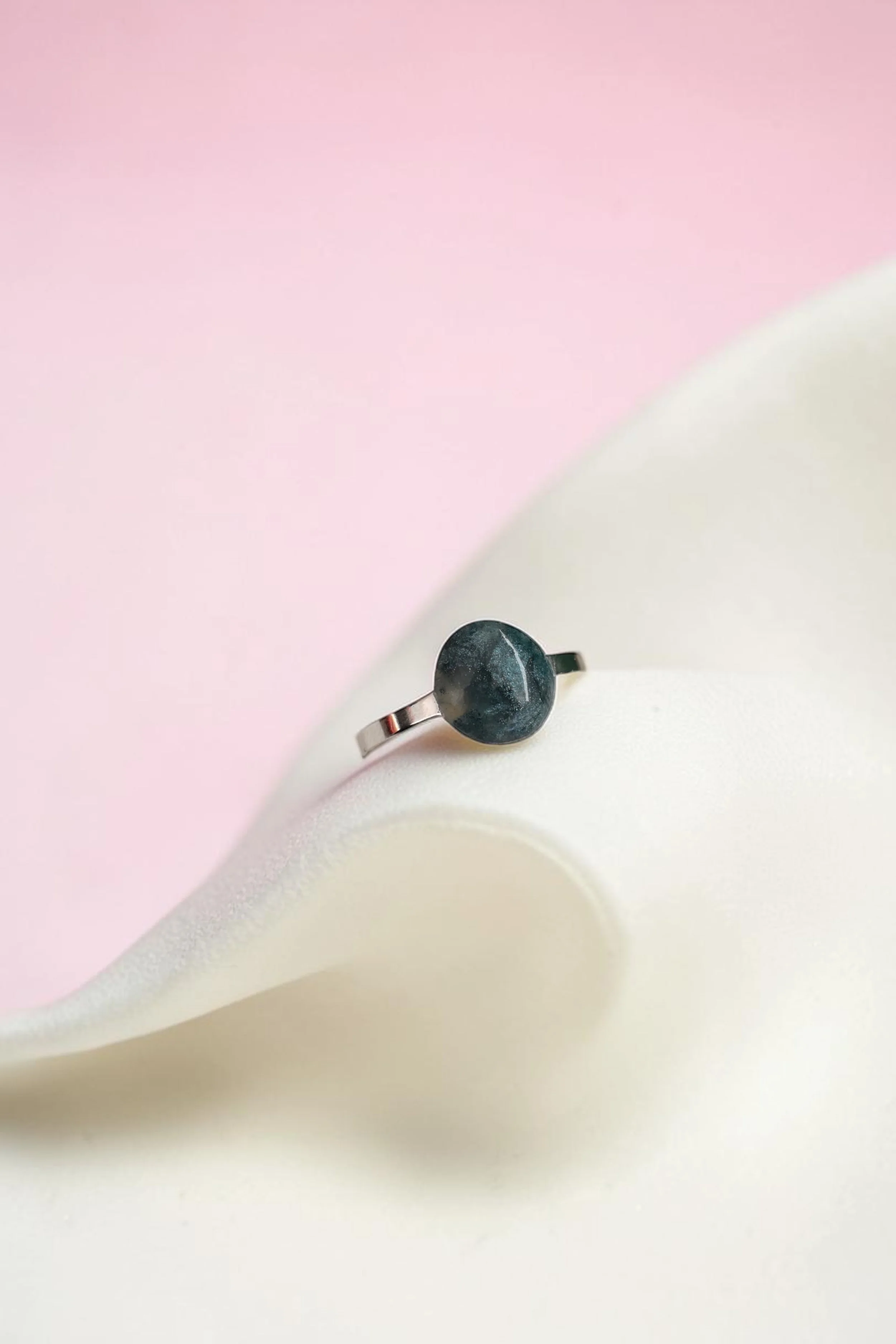 Fomm ir-Riħ Collection - Medallion Ring (Rhodium‑Plated 316L Stainless Steel)