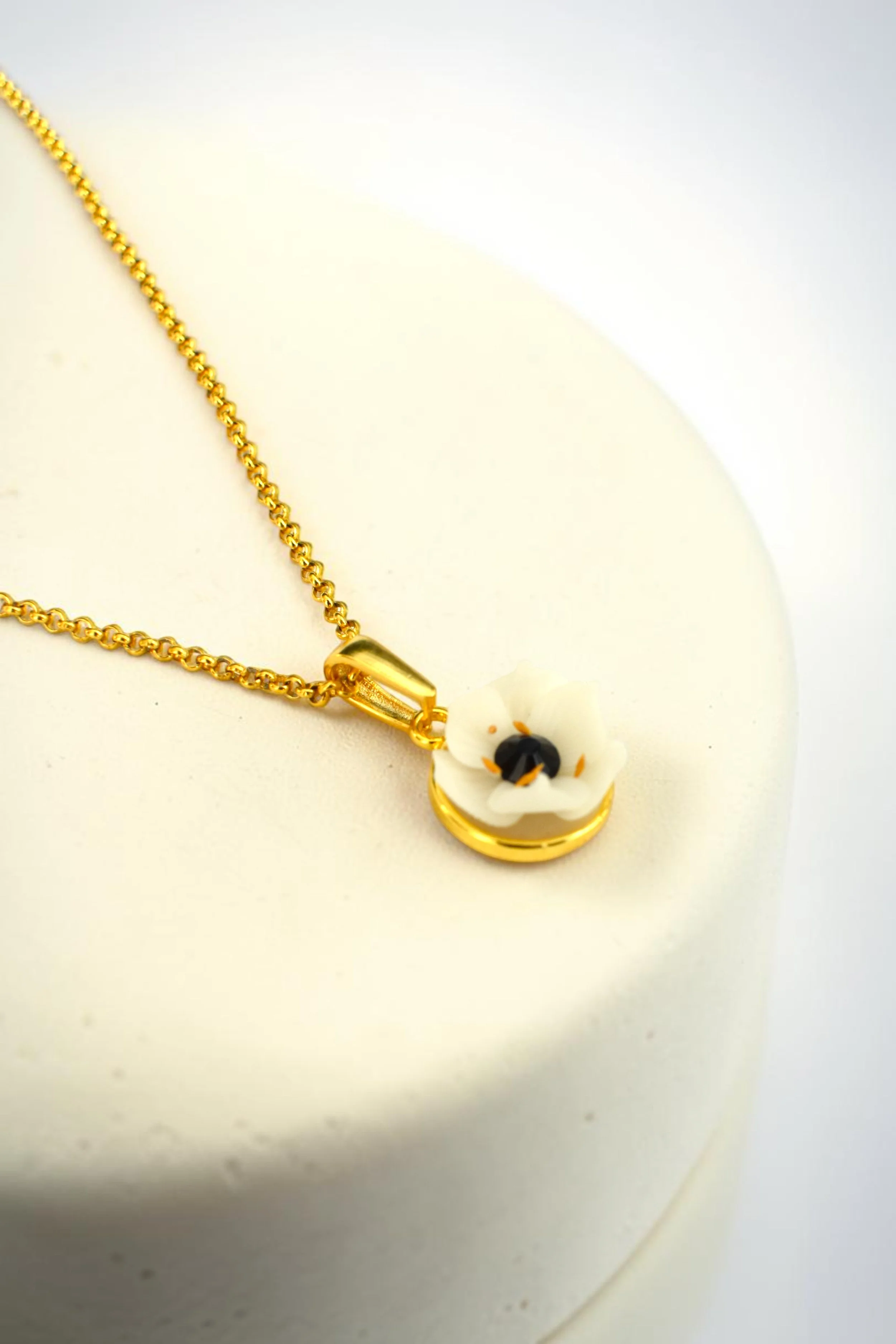 Speranza_small_pendant-Photoroom (1).jpg