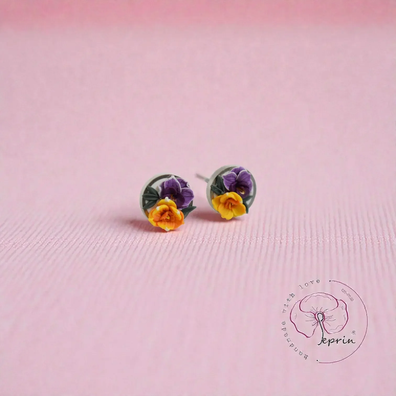 Ħlewwa Collection — Mini Silver Floral Stud Earrings