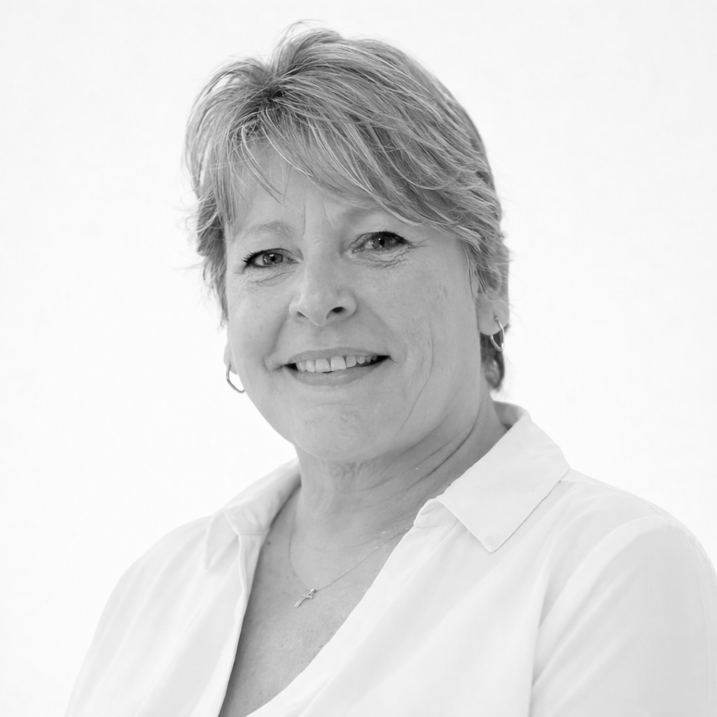 Linda Dowdell - Financial Controller