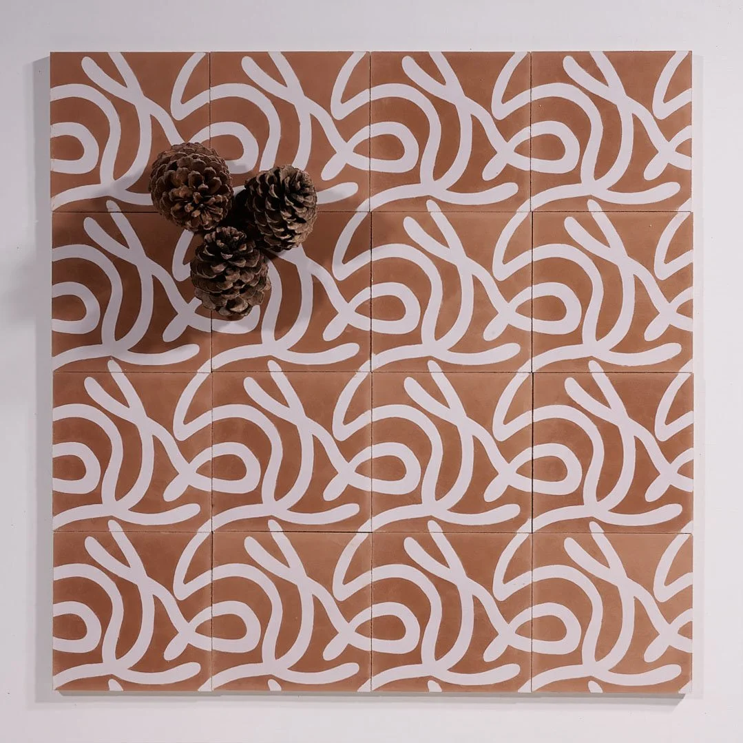 carreaux de ciment - Serpents terracotta - Carreaux de ciment artisanaux 20x20 - carton de 16 carreaux - César Bazaar - Atelier de fabrication de carreaux de ciment