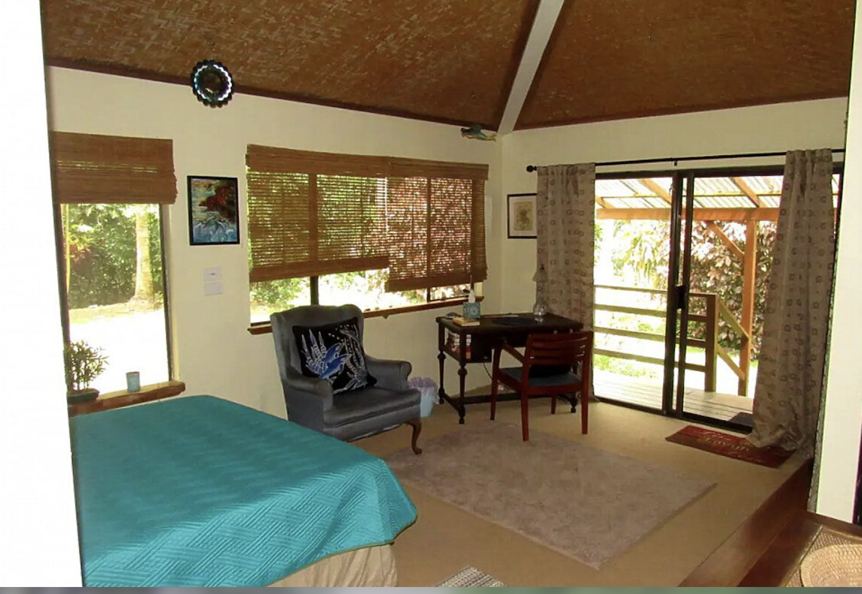 1 Bedroom Hut .png