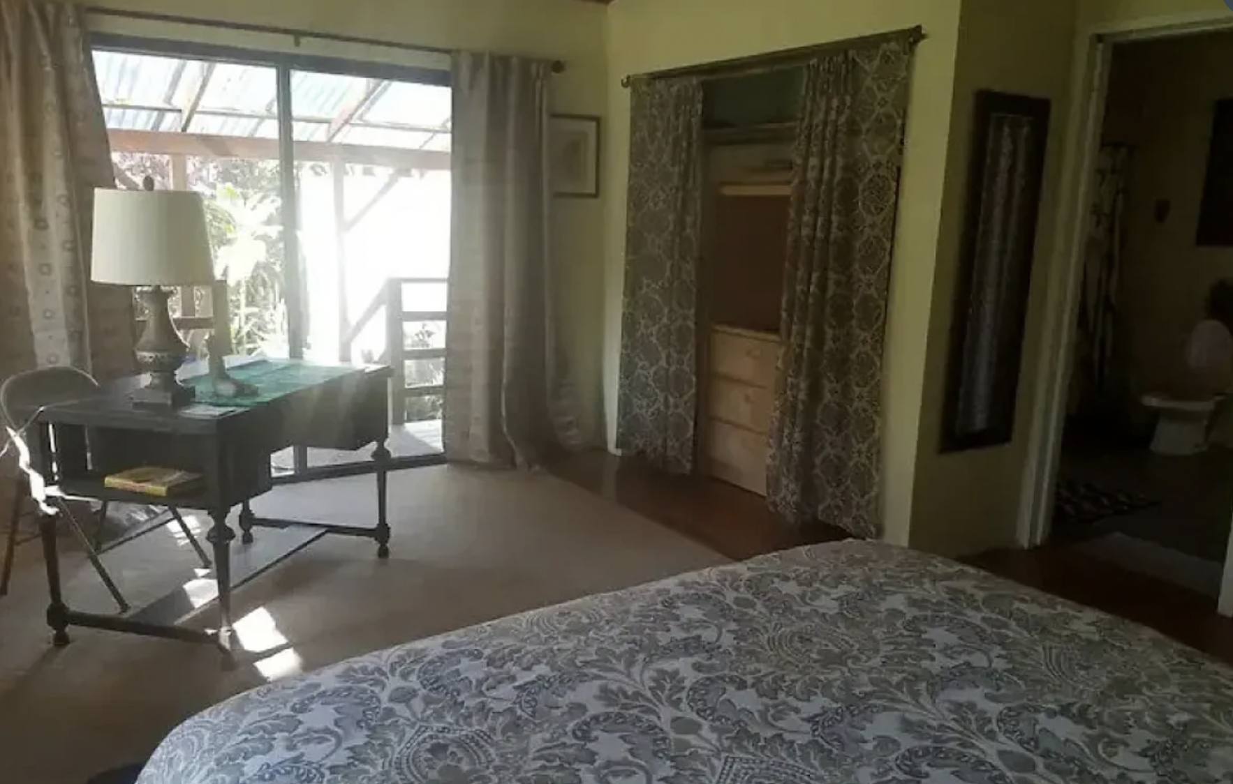 1 Bed rooom.png