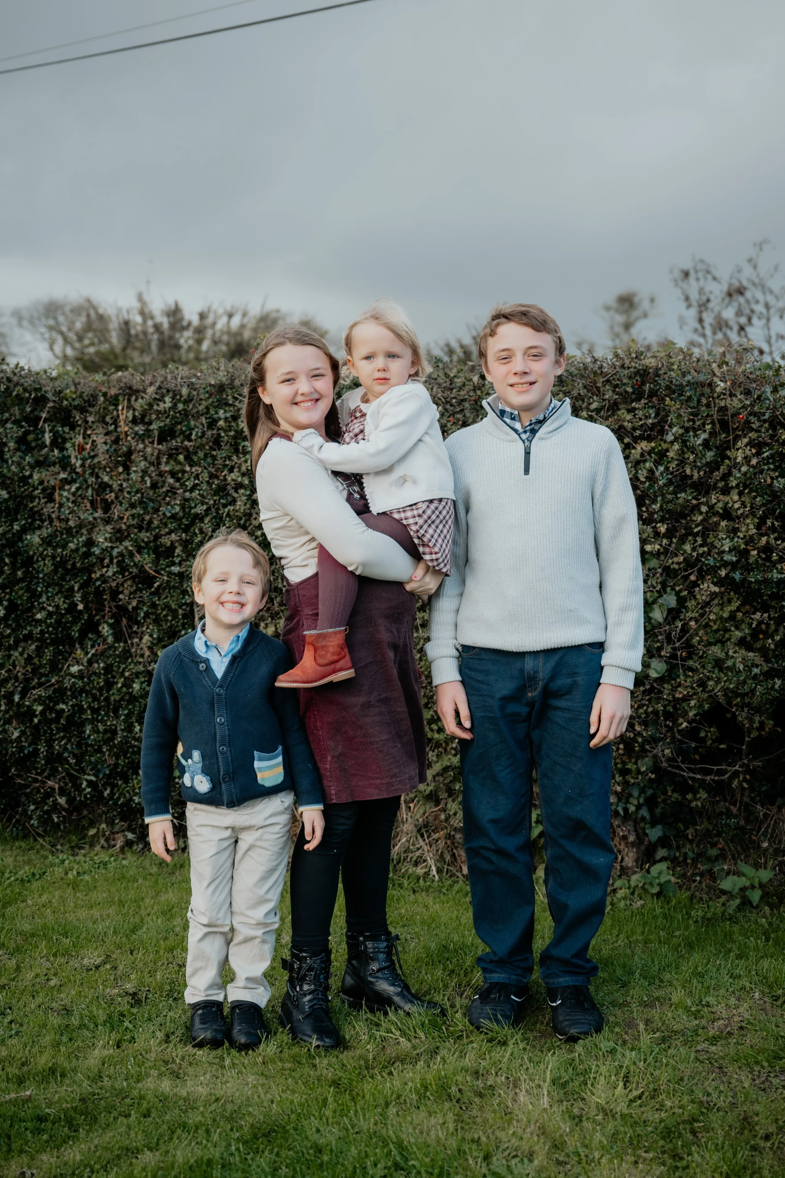 Northern Ireland Intimate Family Moments: Cherishing Love and Connection in Magherafelt