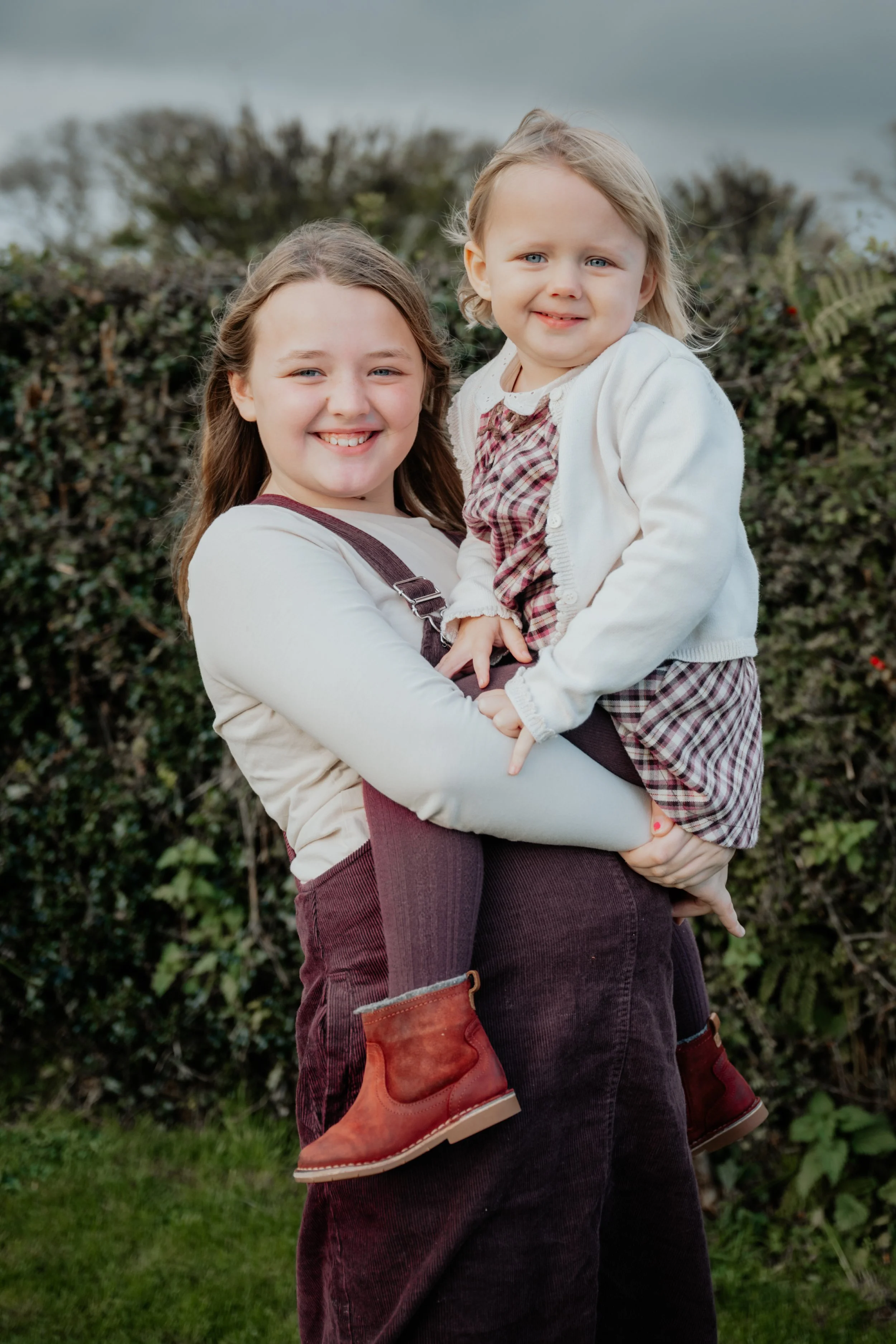 Magherafelt Family Portraits: Embracing Joy and Togetherness in Northern Ireland