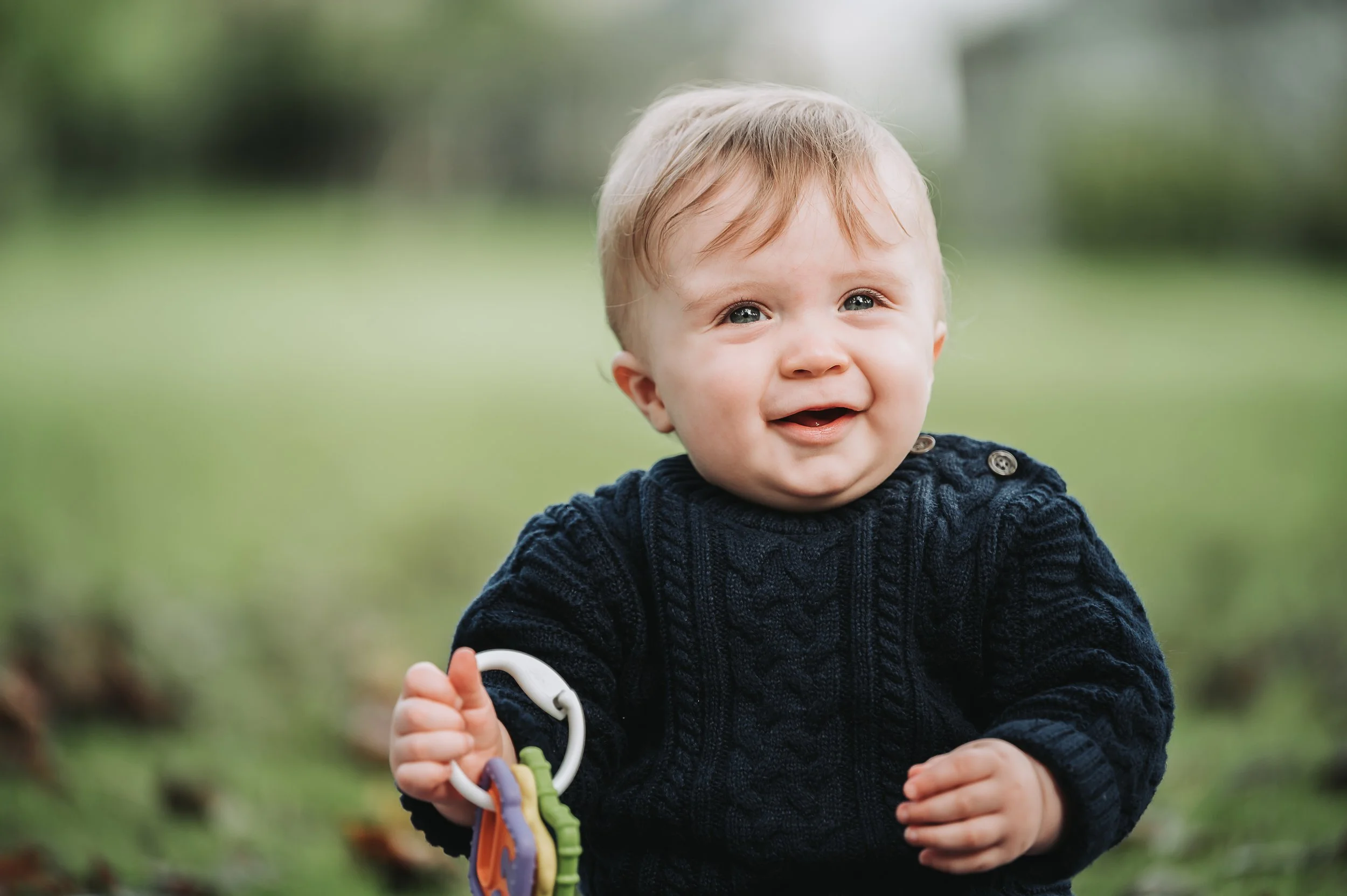 Northern Ireland Sibling Portraits: Celebrating the Bonds of Family in Magherafelt"