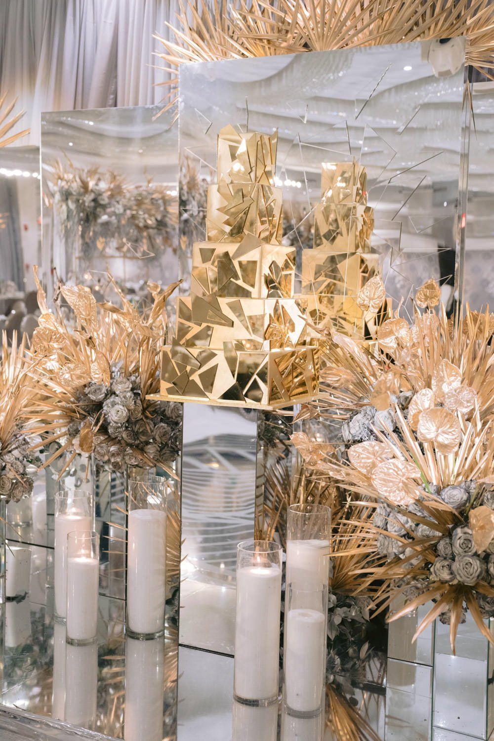 3 Tips for Designing a Party with Gold, Silver & Metallic Decor