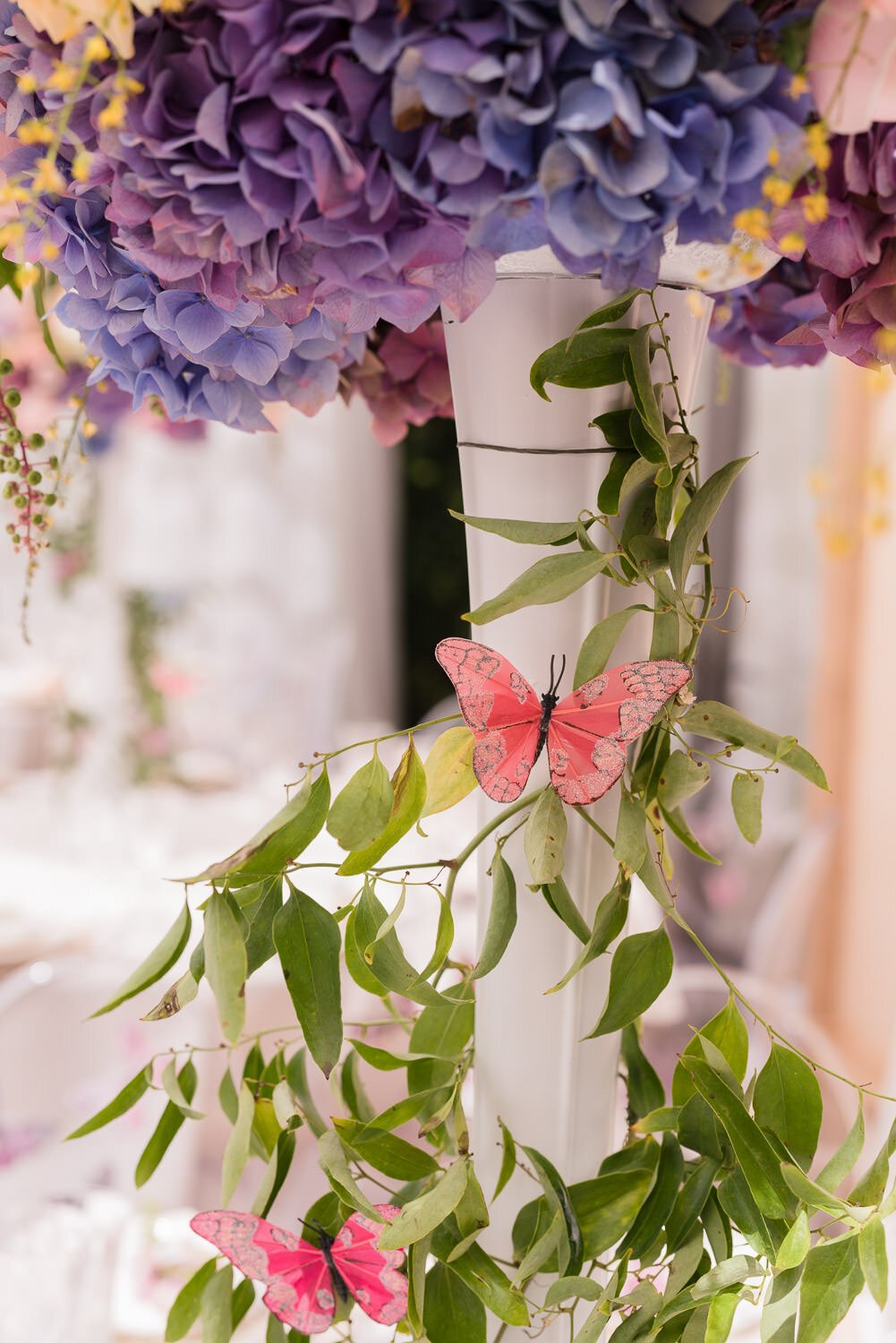 Miss Dior Pop-up - We Love Art  Wedding design decoration, Flower party  themes, Butterfly bridal shower