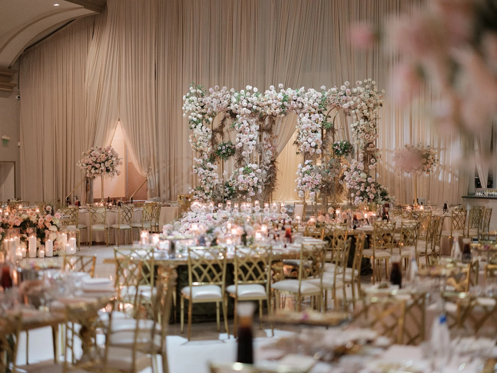 Wedding Planner in Los Angeles Styling a Wedding Reception with Layered Table Details