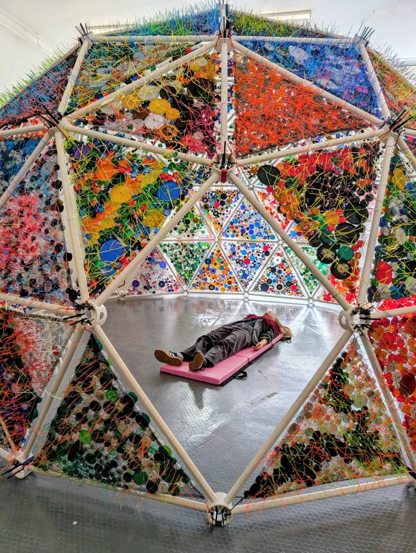 Thrilled to announce that I will be the featured artist @stlouisearthday festival! Mark your calendars for April 25th and 26th to take part in the annual event in Forest Park. The 2026 Earth Day theme is "Planet vs Plastics."

I will be sho