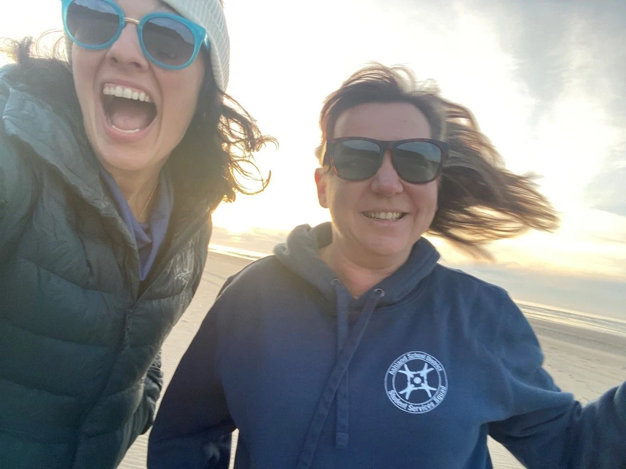 Erika+and+Tiffany+on+the+Beach Large.jpeg