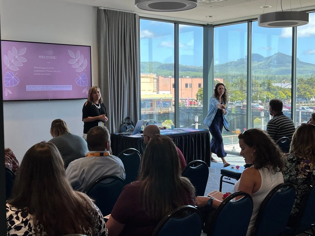 presentation E and T Large.jpeg