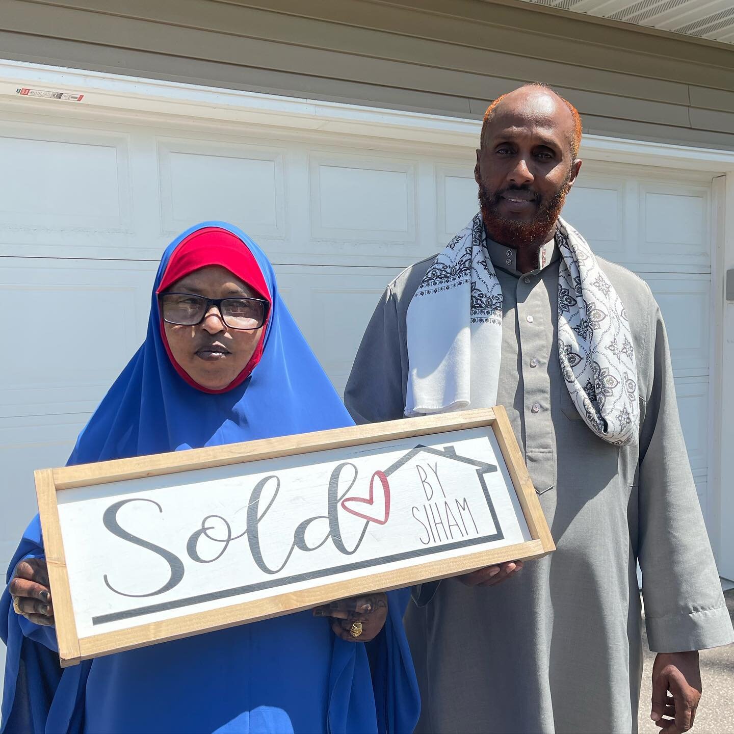 ✨SOLD✨ ​​​​​​​​
​​​​​​​​
Congratulations to Dahir, Barni and their family on their new home! Grateful to assist you with this process! This home was in multiple offers and we were about to get this done not being the highest offer. Thank you for trus