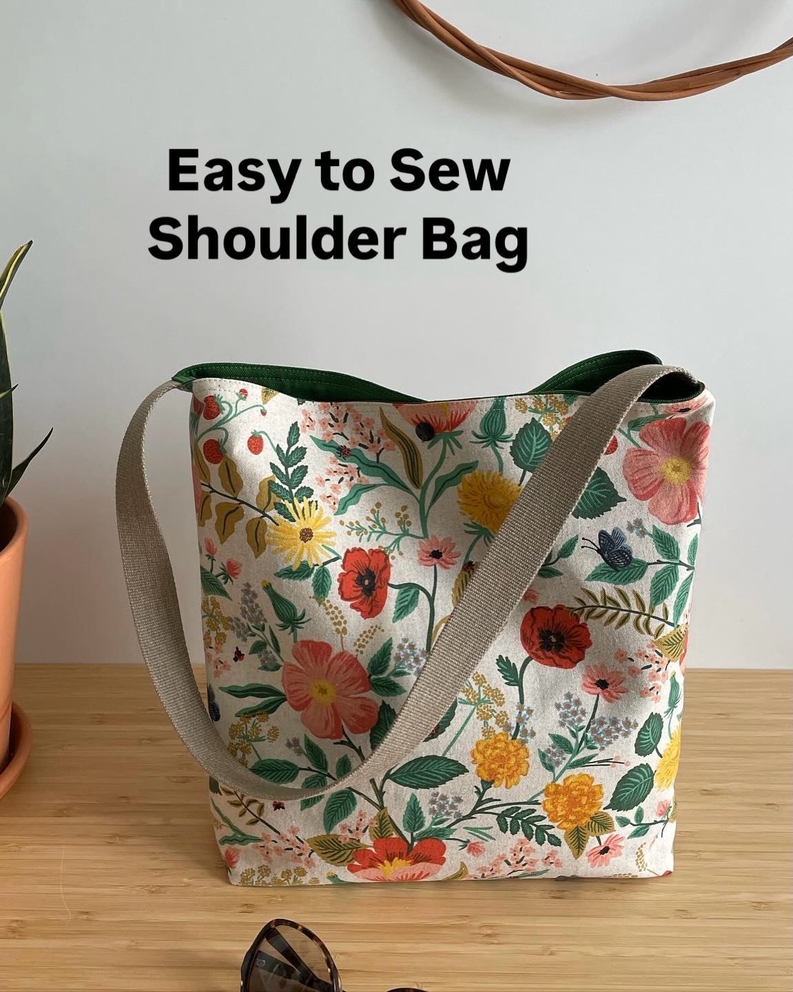 Are you in the mood for a bit of easy, but also satisfying sewing this weekend? Then check out these three sewing tutorials (including all the cutting measurements) on my YouTube channel. 

These tutorial are FREE and I think you will enjoy creating 