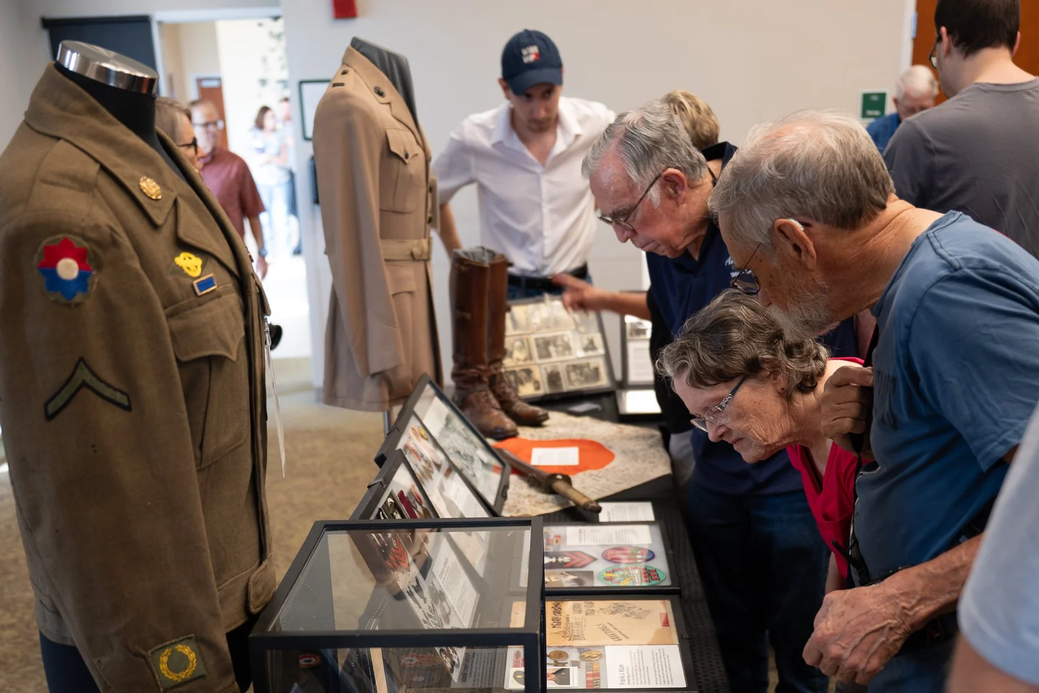 Donate WWII Artifacts — WWII Veterans History Project