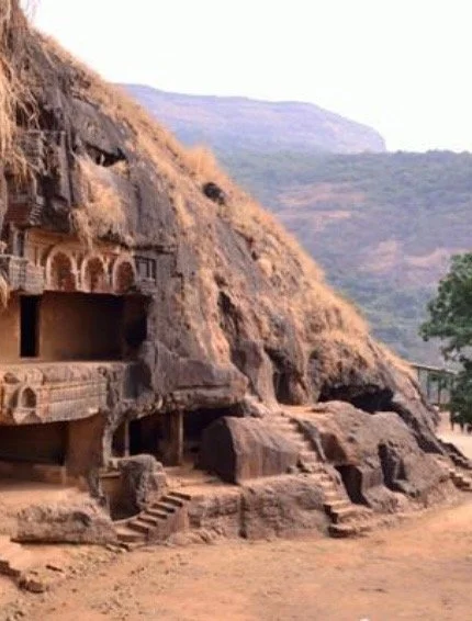 Cave Dwellings in The Bible