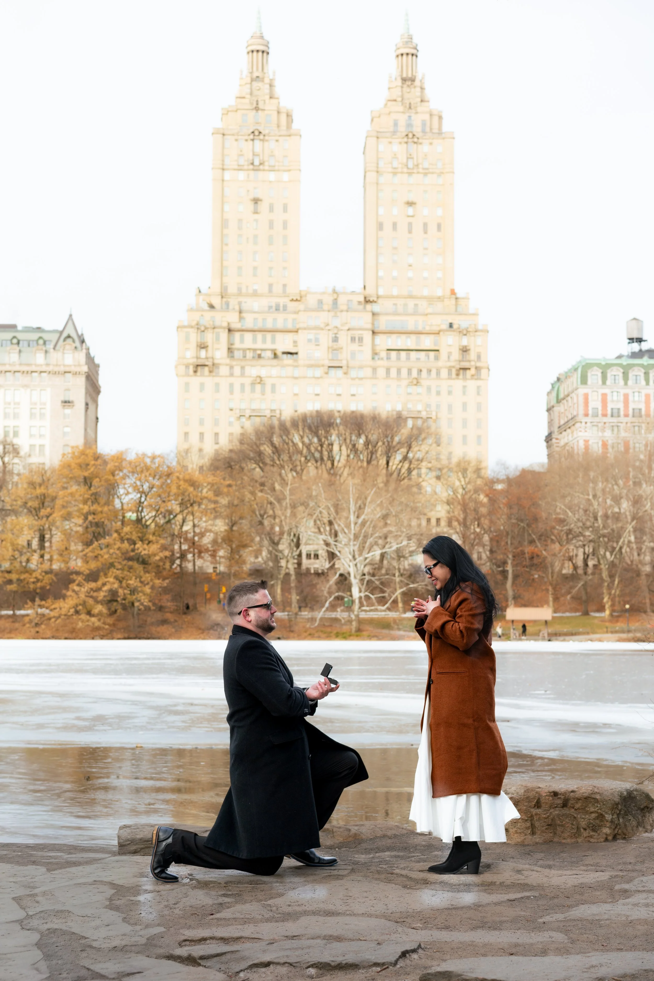 💍 Best Proposal Photographer in NYC, NJ &amp; CT | Engagement Photographer + Editorial Style