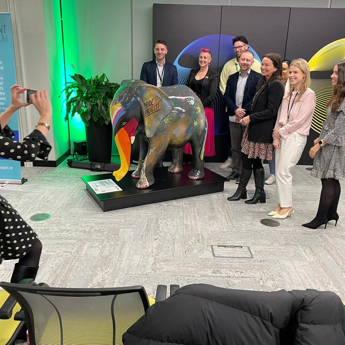 We're thrilled to announce that Deloitte has joined the Elephant In The Room family by adopting one of our unique elephants! Their commitment to mental health in the workplace shines through as they've commissioned one of our artists, Sarah Eva Manso