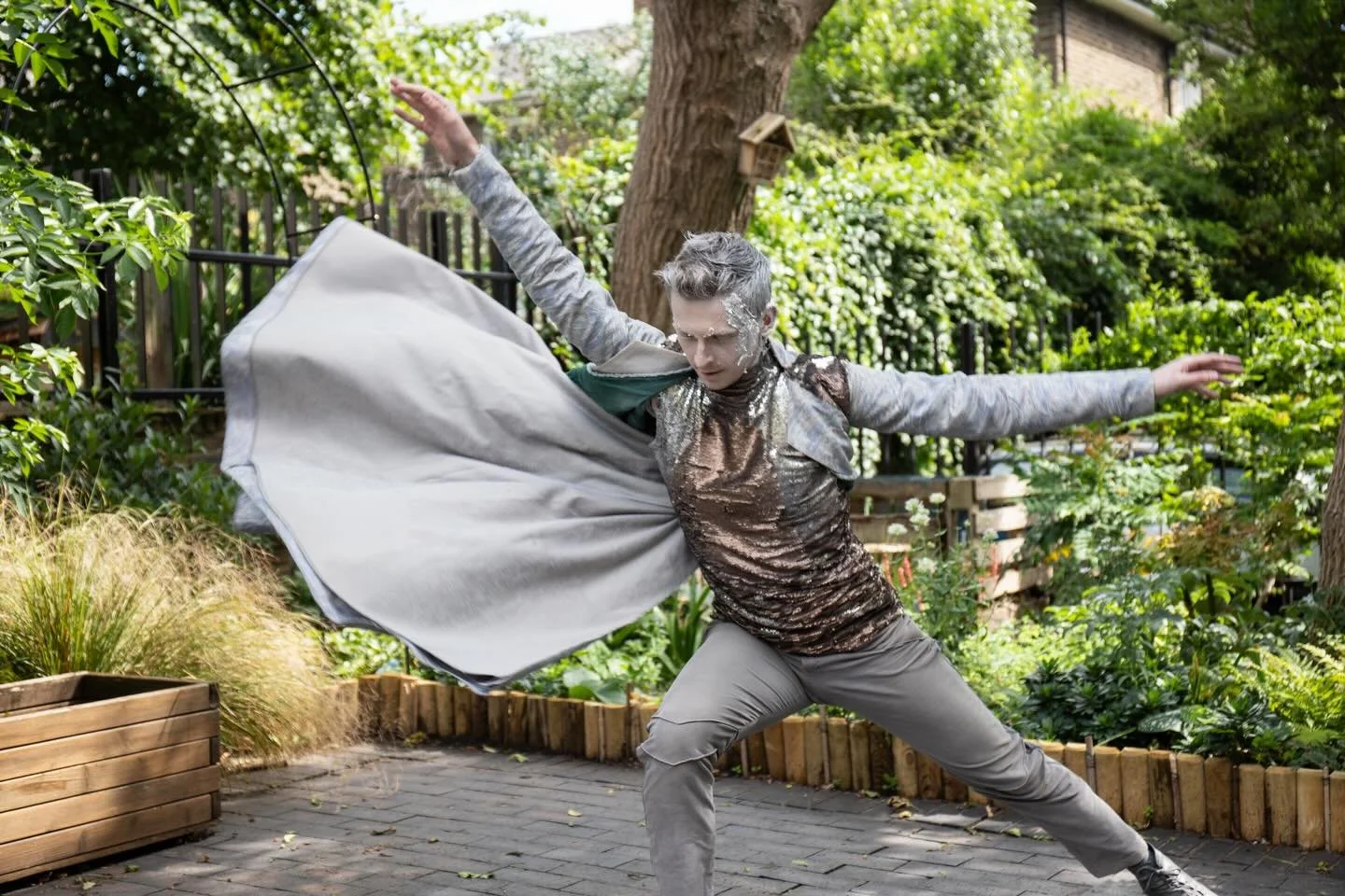 ✨2025 HIGHLIGHTS✨

JACK DEFROST visits Dance for Parkinson&rsquo;s group at Creative Health Camden 🍃

Back in July, our co-directors, Julian Lewis and James Aiden Kay treated the Dance for Parkinson&rsquo;s group at Creative Health Camden to a speci