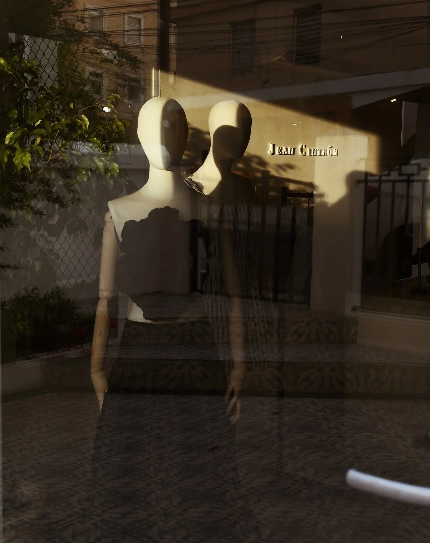 Jean Cintron Store - 615 Calle Cerra
-
Thursday to Saturday 11AM - 6PM