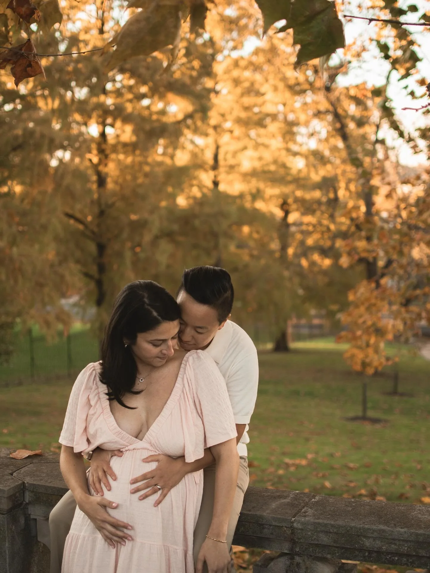 Autumn maternity dreams with Rachel + Winnie 🧡
.
.
.
#autumn #maternity #maternityphotography #maternityphotographer #familyphotographer #portraitphotographer #lifestylephotographer #documentarystyle #pittsburghphotographer