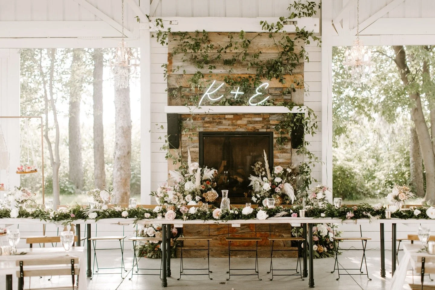 Legacy Hill Farm is an eco-friendly wedding venue. 

We are committed to planting enough trees to offset the estimated carbon footprint of the venue energy usage for every wedding we host. 🌳 

We believe all the efforts we make together to take care