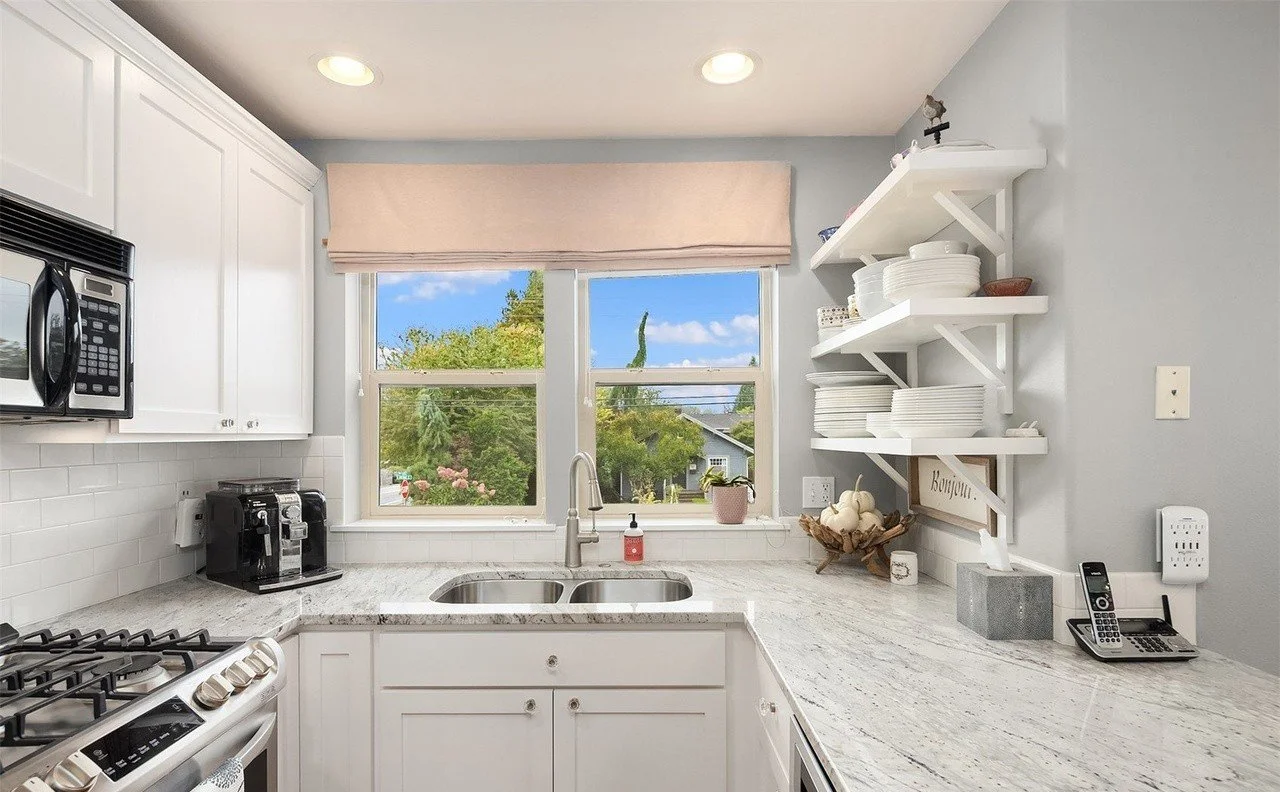 Glacier White Granite