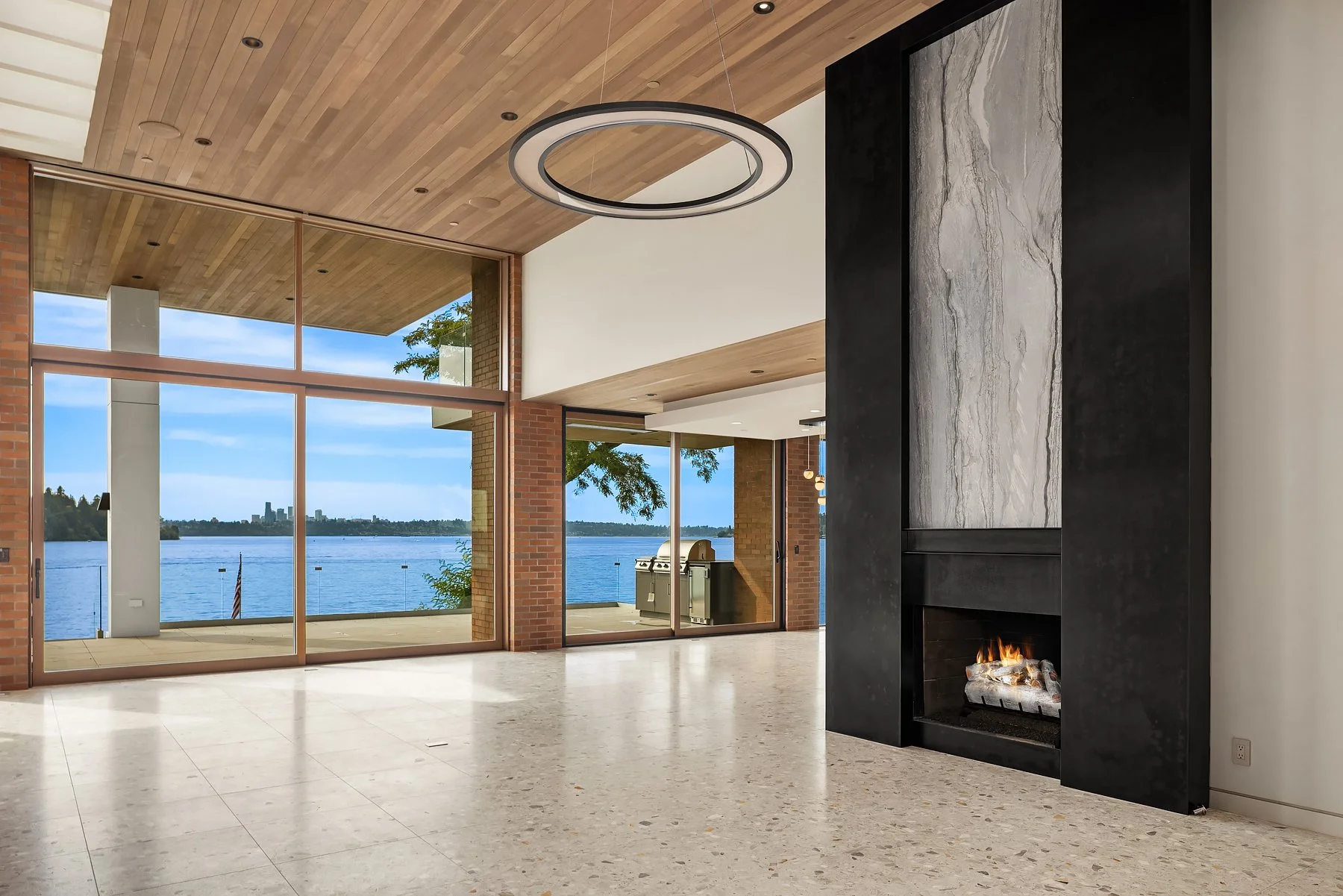 Platino Dark Premium Quartzite