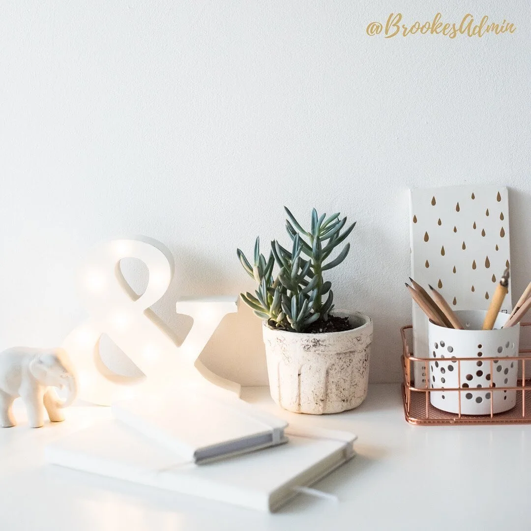 How is your workspace looking these days? Be honest. ⁠
⁠
When your work area is more organised you feel better about the work you&rsquo;re doing. ⁠
⁠
I totally get it! It&rsquo;s easy for your desk to gather all of your clutter during the work day, b