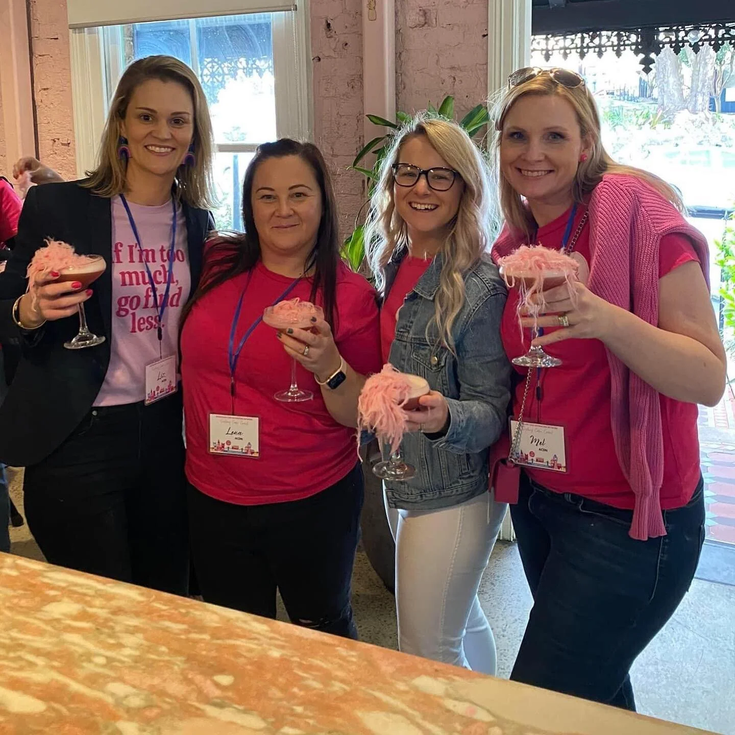 After working with Liz from @austcakedecoratingnetwork for over 2years, on Saturday I finally had the pleasure of meeting at the ACDN Sydney Cake Crawl event 😍
It was so much fun and so great to meet so many amazing people 💕