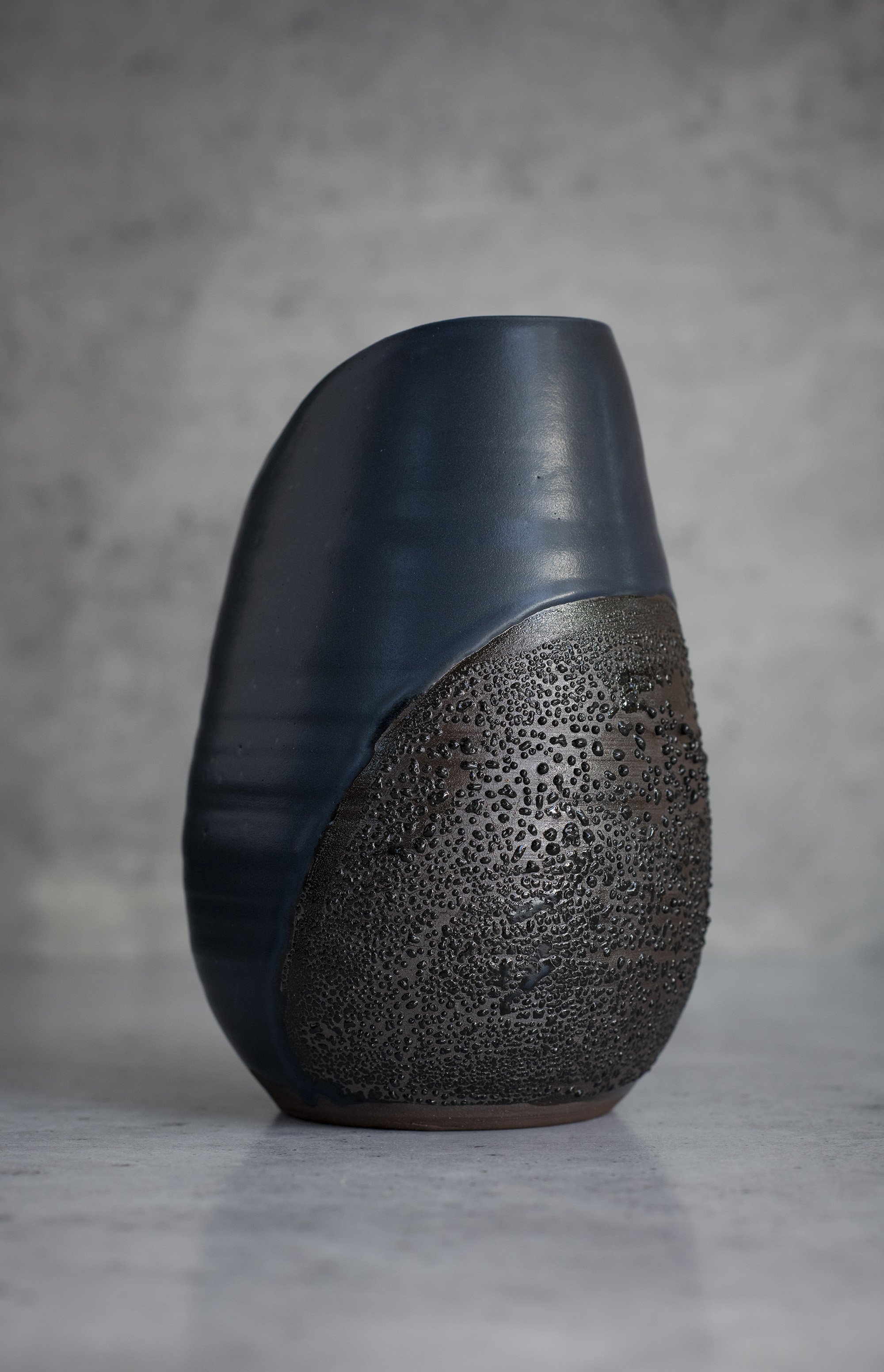 ink texture vase