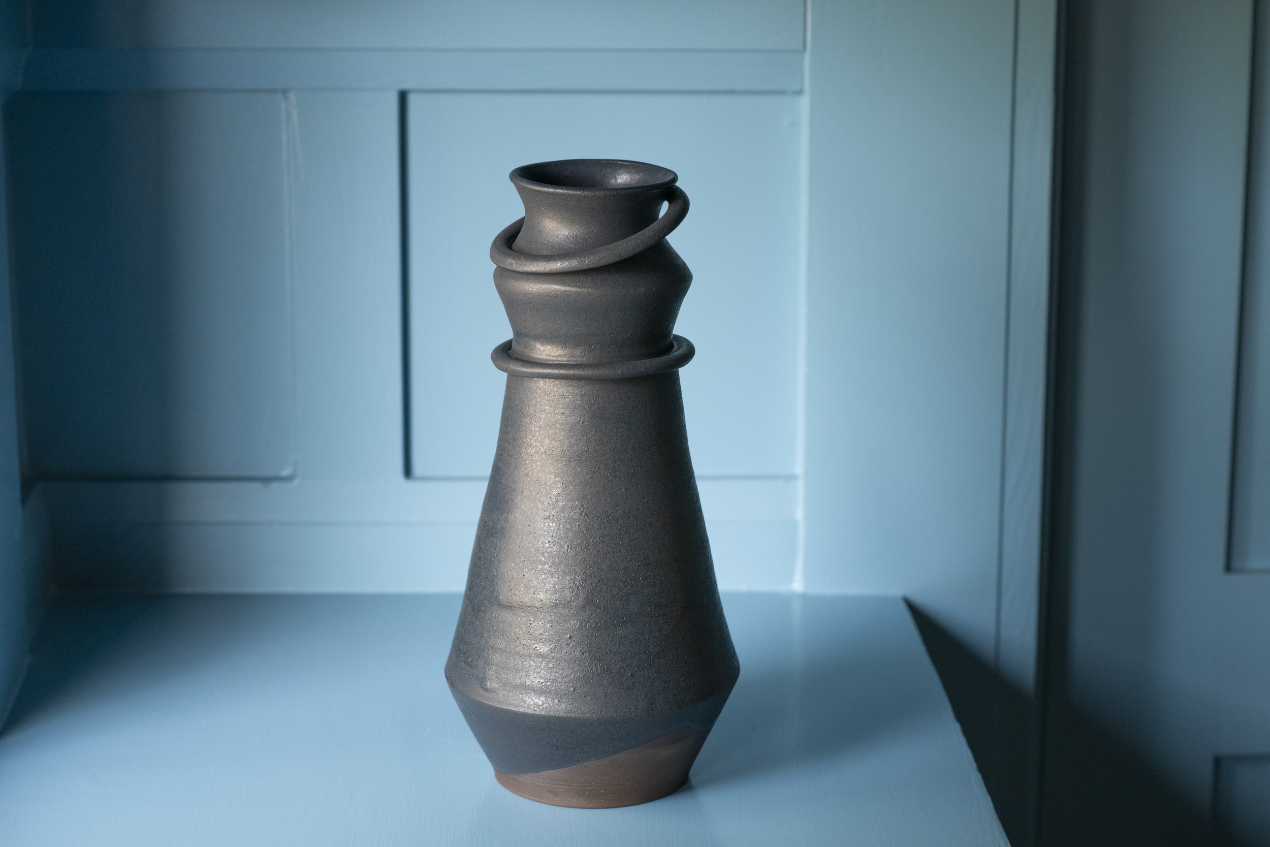 bracelet vase