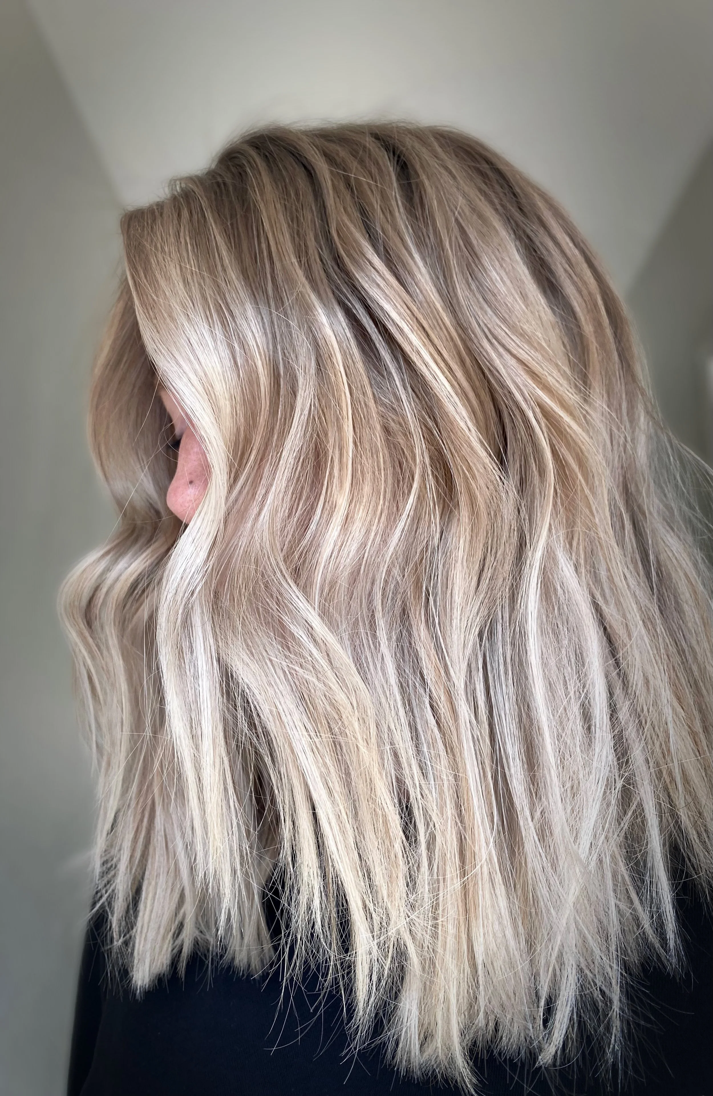 Facetune_23-10-2022-14-25-33.jpg
