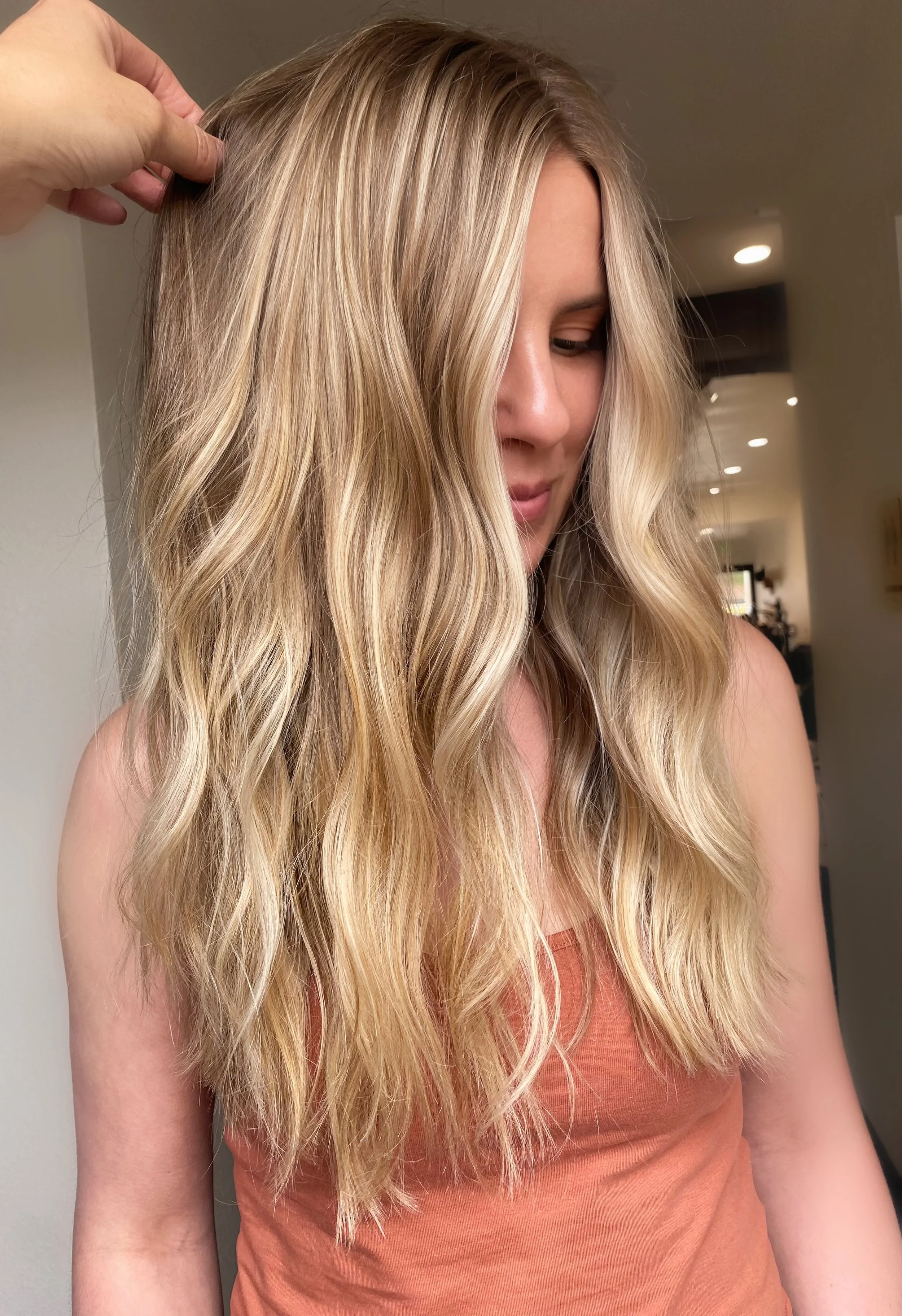 Facetune_22-06-2023-23-04-47.jpg