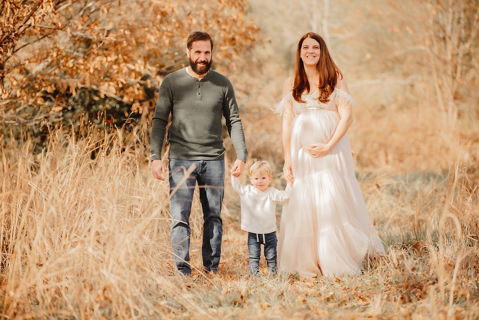 Relaxed Family Maternity Session for Angelique | Maternity Photographer Monroe, NC