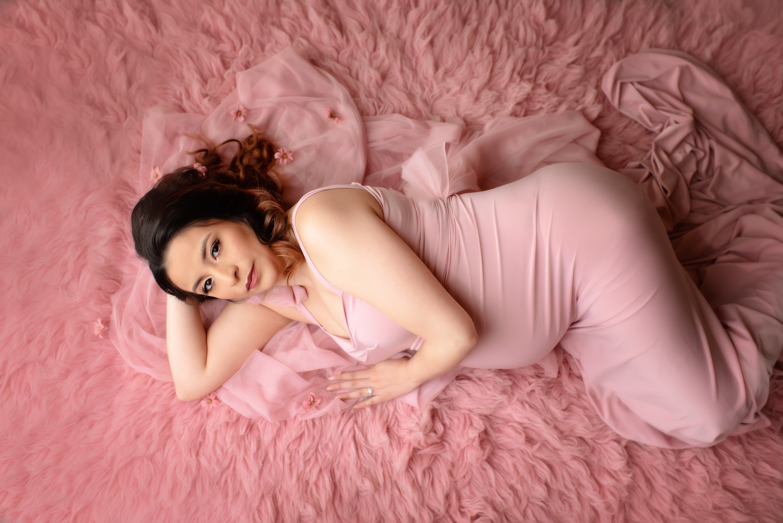 glam maternity mama in studio near Waxhaw, NC