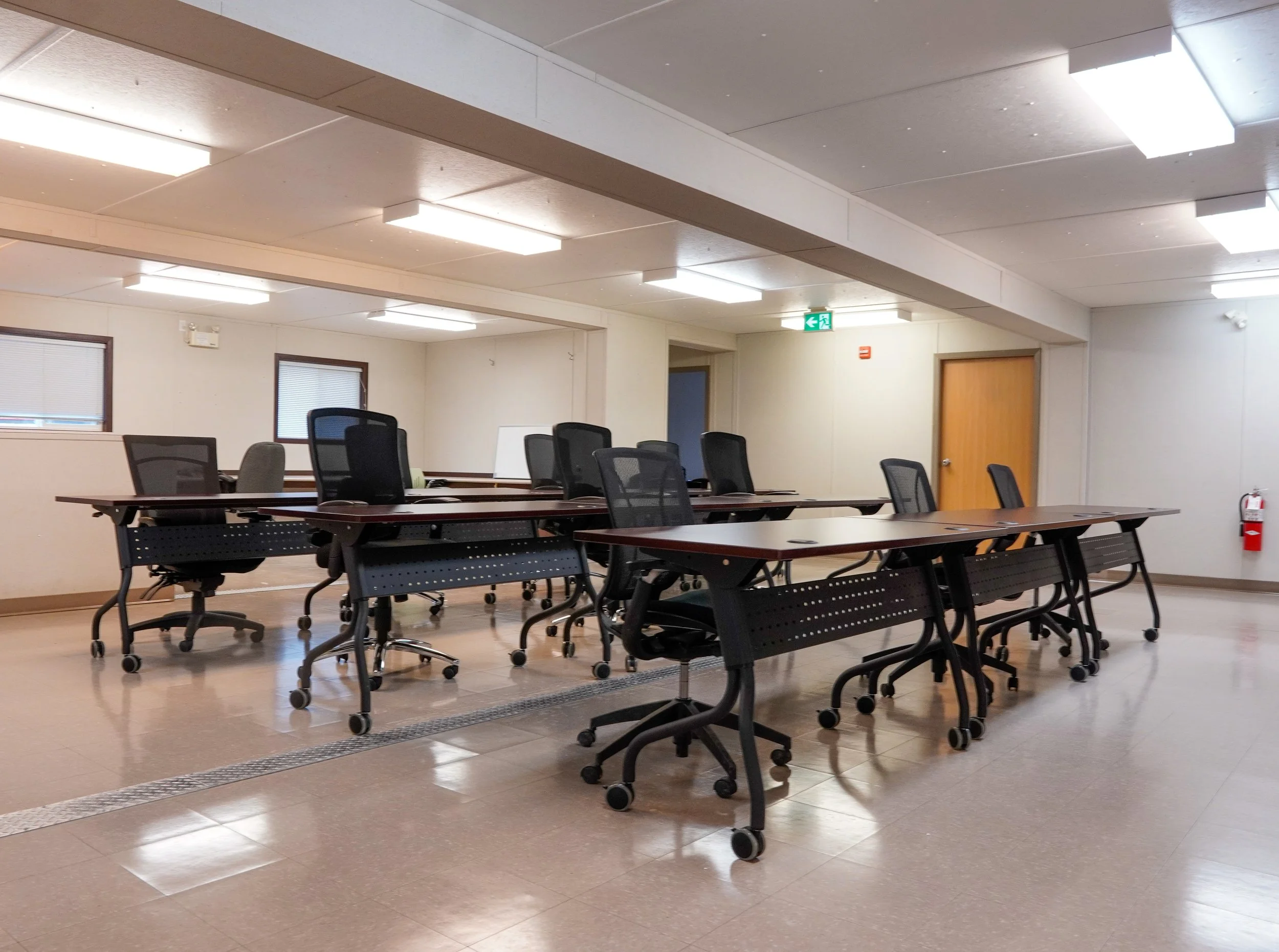 5560_16U Office Complex Interior (24).jpg