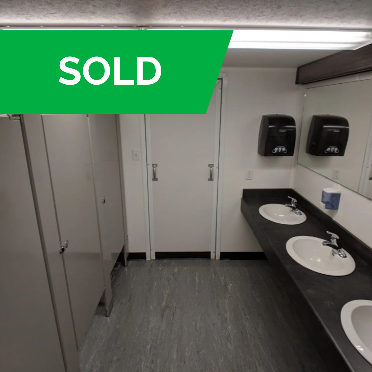 12'x36' Skidded Self-Contained Washcar