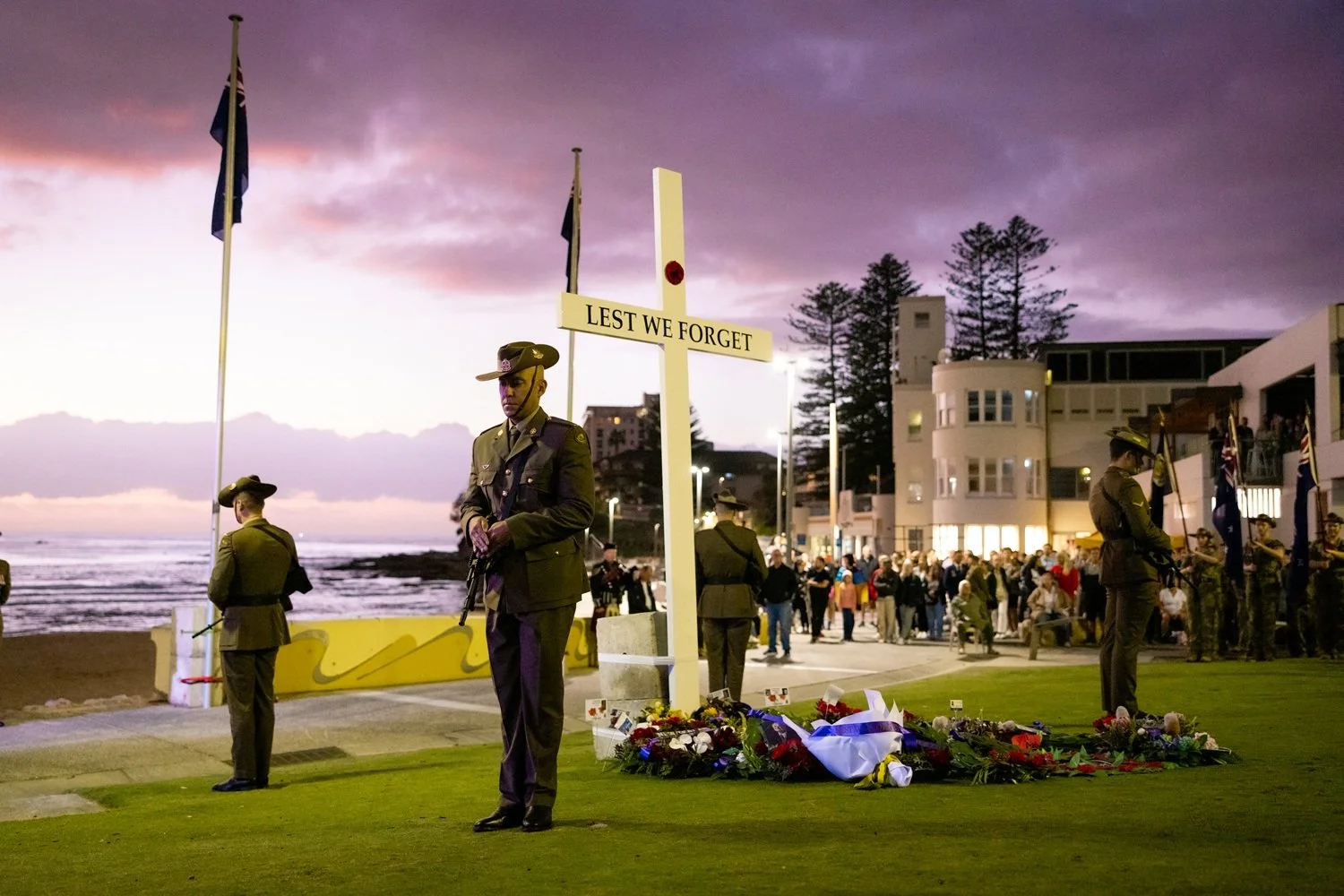 Everything you need to know before attending the ANZAC Day Dawn Service