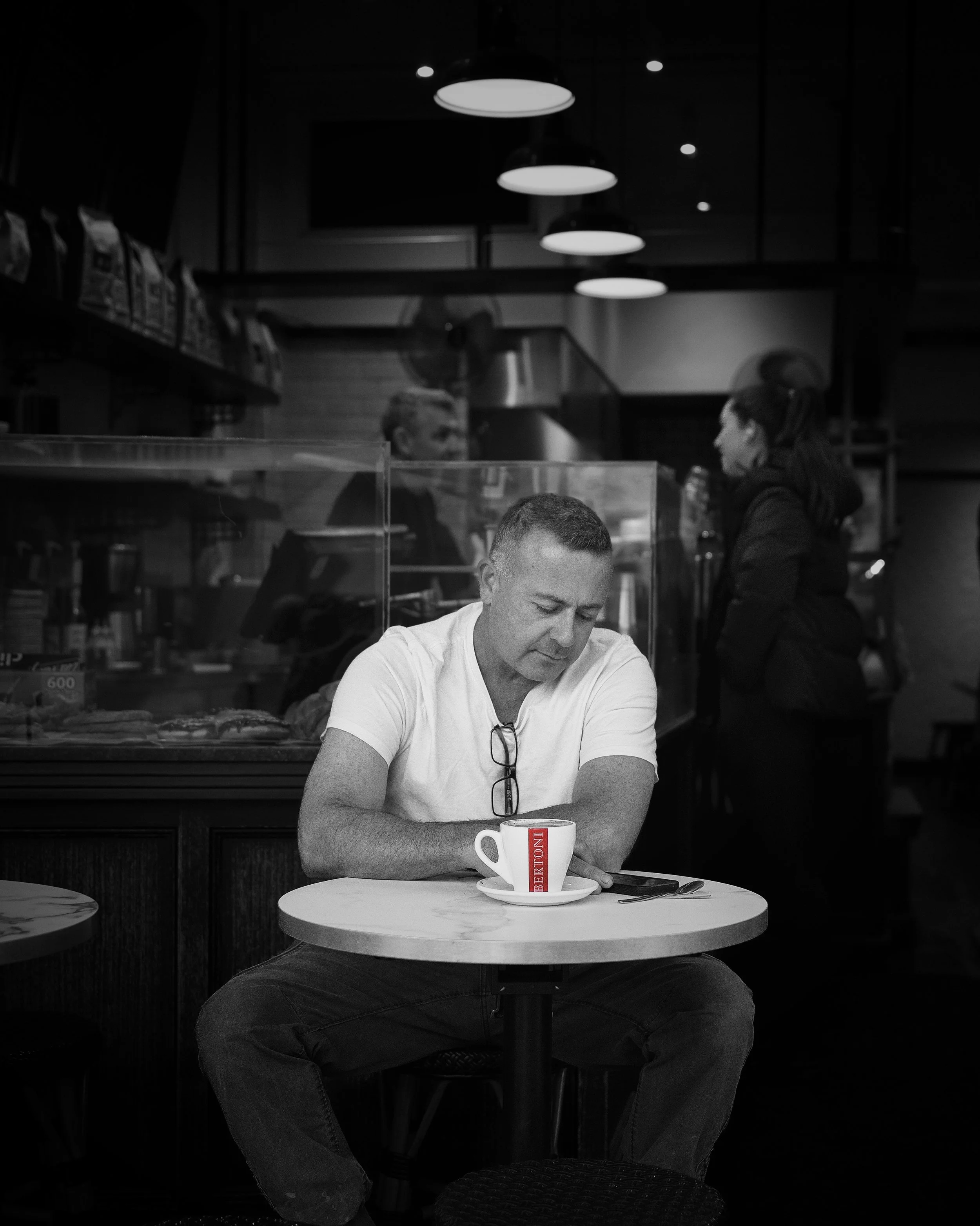 Cafe - social media