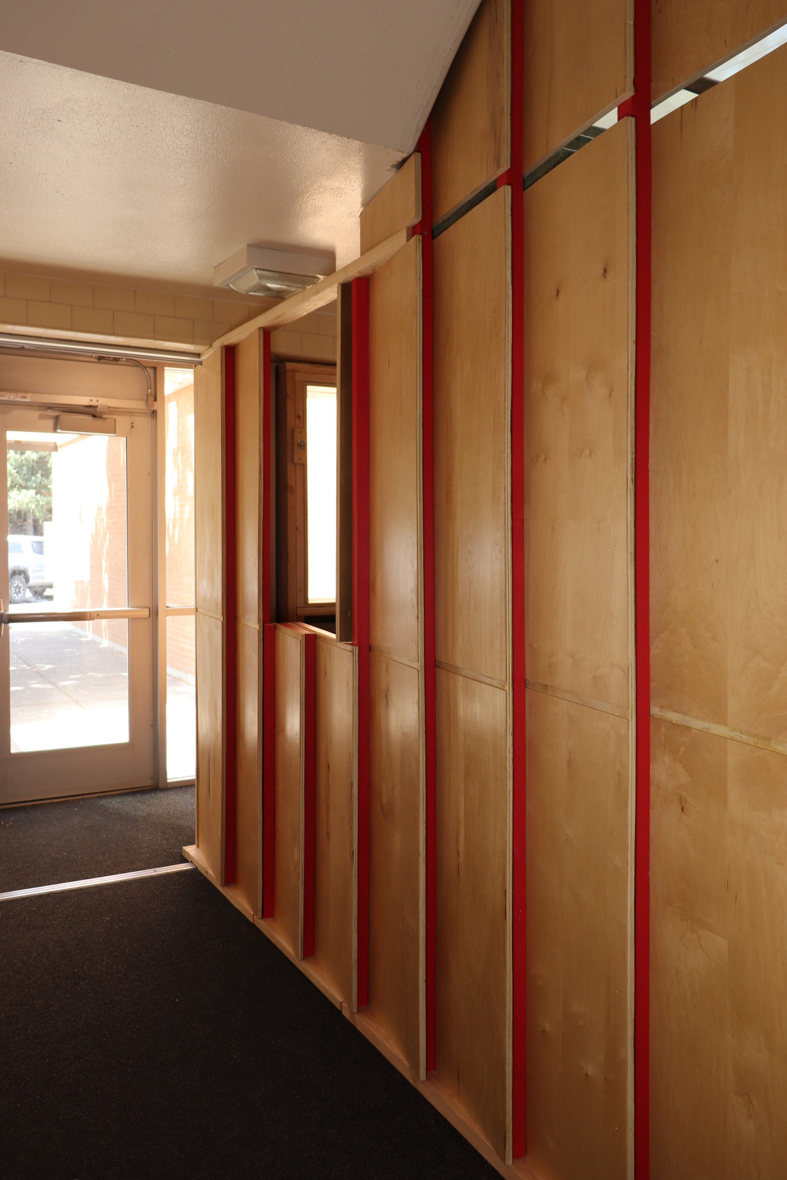 Entry Wall Dutch open.jpg