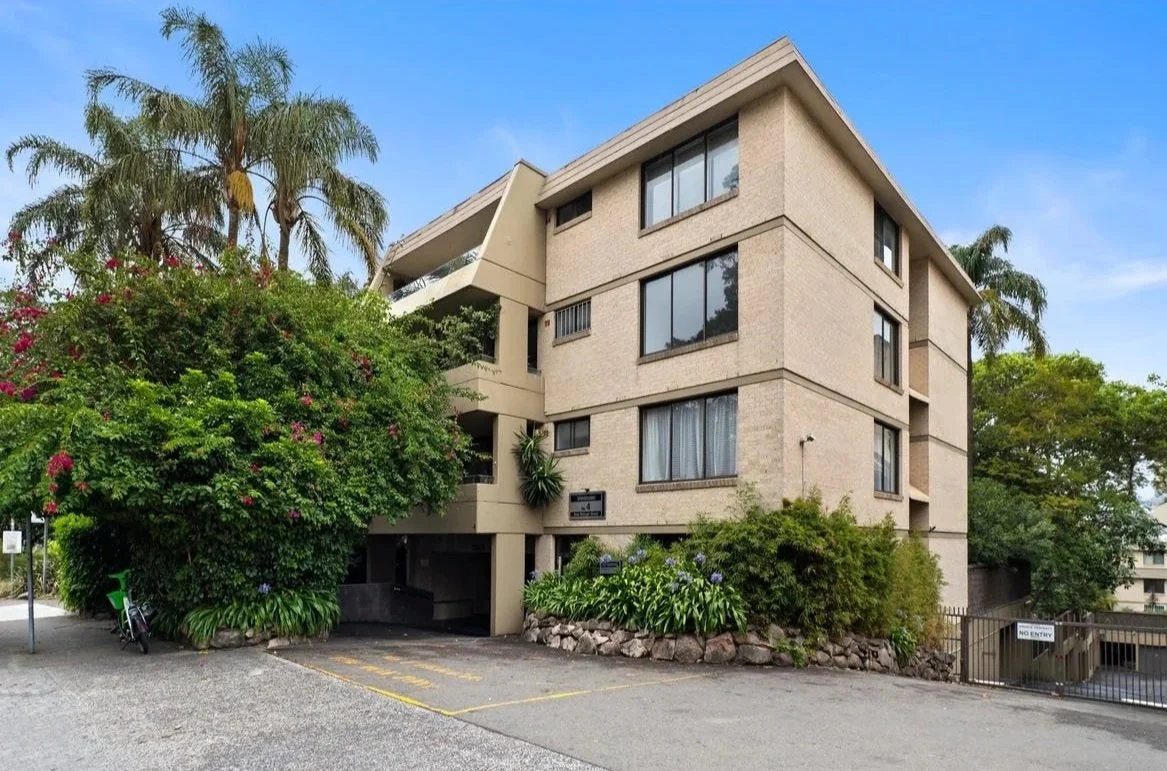 Edgecliff