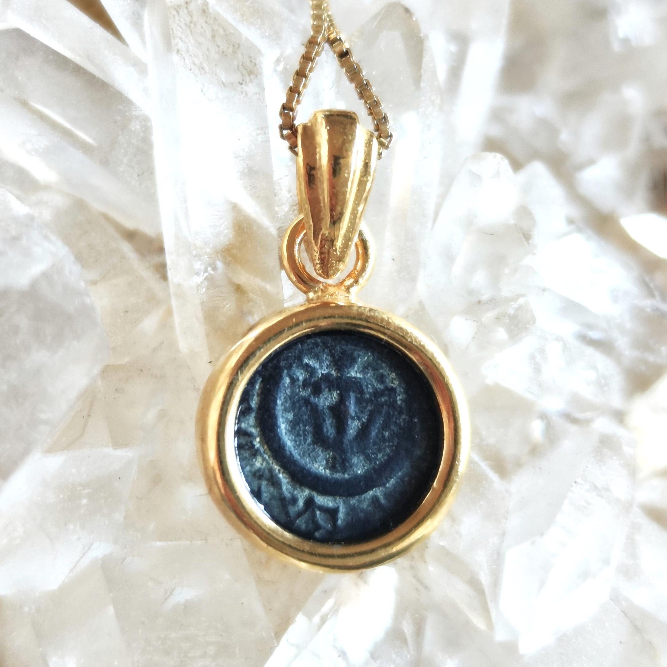 https://i.etsystatic.com/5256414/r/il/6675c7/6383859517/il_fullxfull.6383859517_honj.jpg