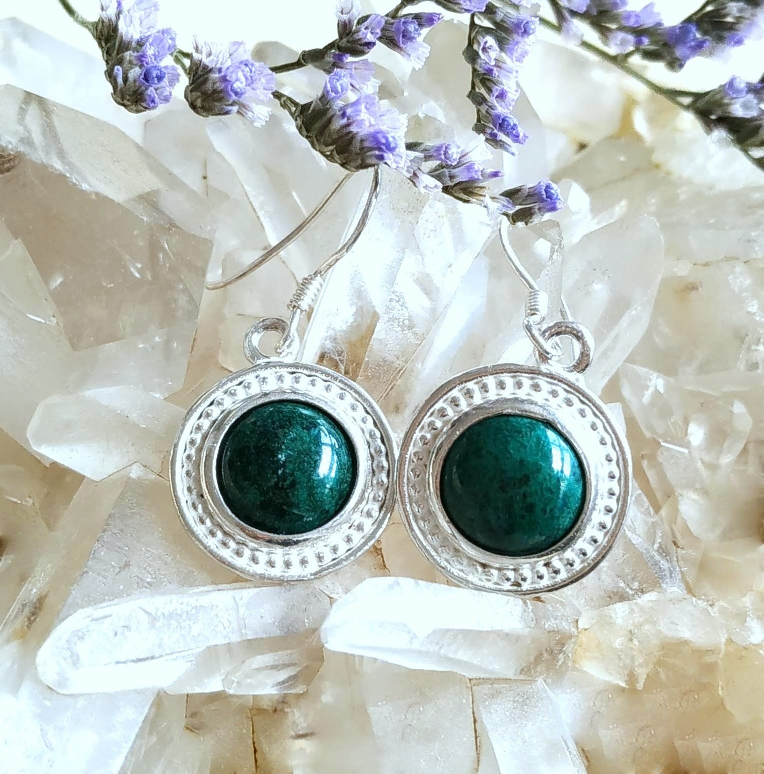 https://i.etsystatic.com/5256414/r/il/07da0f/2676029965/il_fullxfull.2676029965_ml37.jpg