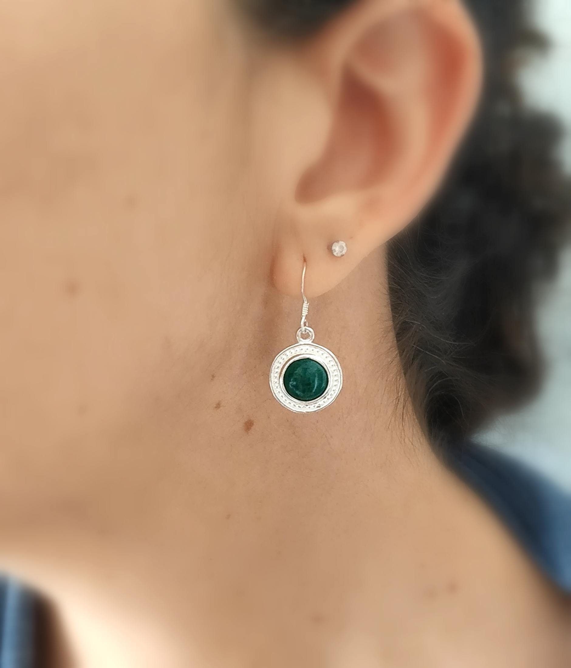 https://i.etsystatic.com/5256414/r/il/0f79b1/2676030027/il_fullxfull.2676030027_lyvz.jpg