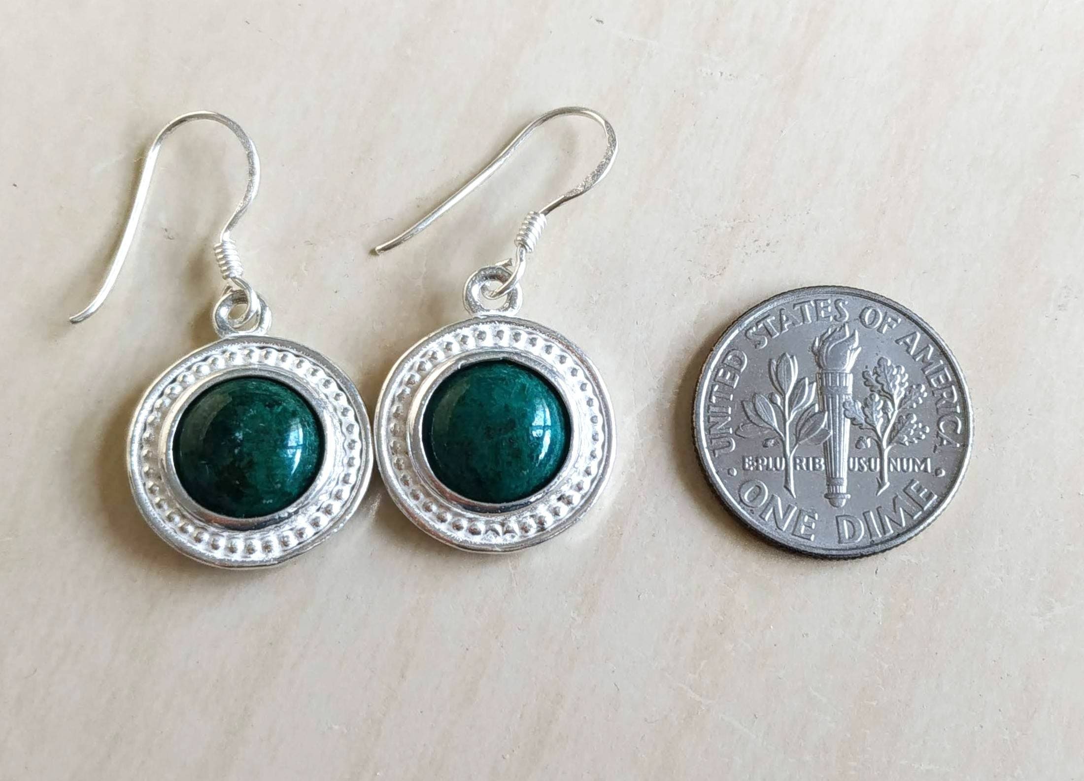https://i.etsystatic.com/5256414/r/il/0a7376/2676030019/il_fullxfull.2676030019_jq4n.jpg