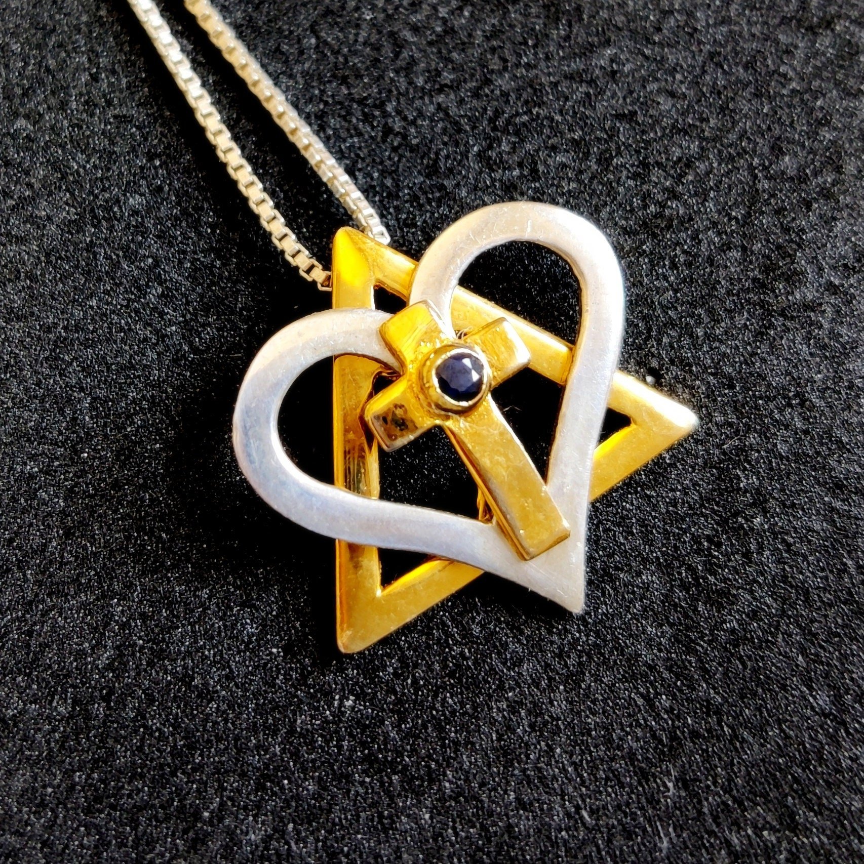 https://i.etsystatic.com/5256414/r/il/7c900e/3391120975/il_fullxfull.3391120975_8h5d.jpg