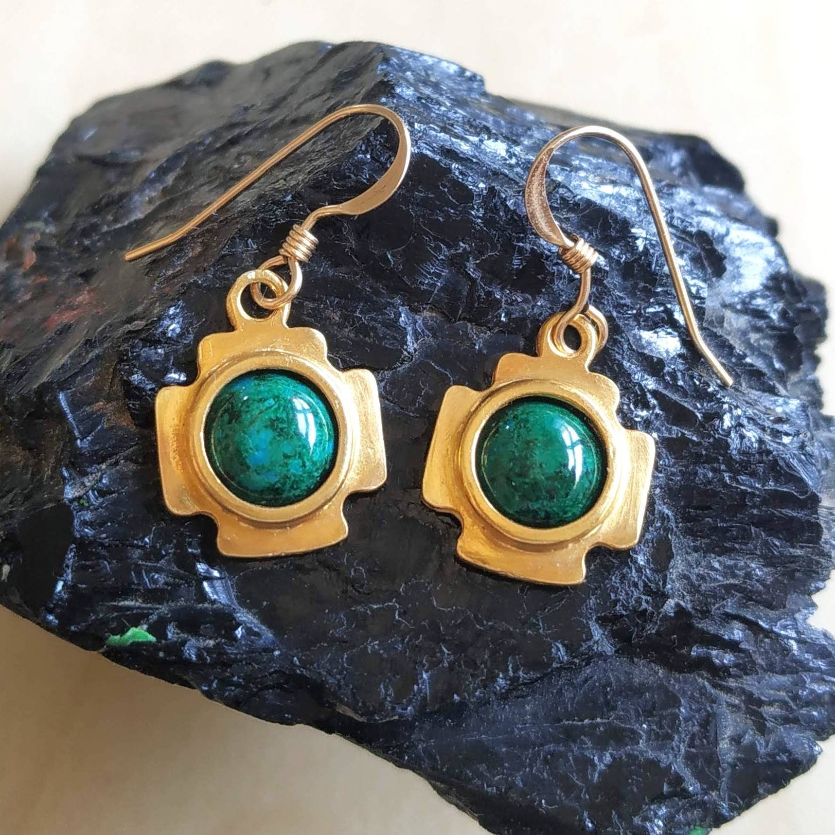 https://i.etsystatic.com/5256414/r/il/b9c3e9/3177259925/il_fullxfull.3177259925_2eiq.jpg