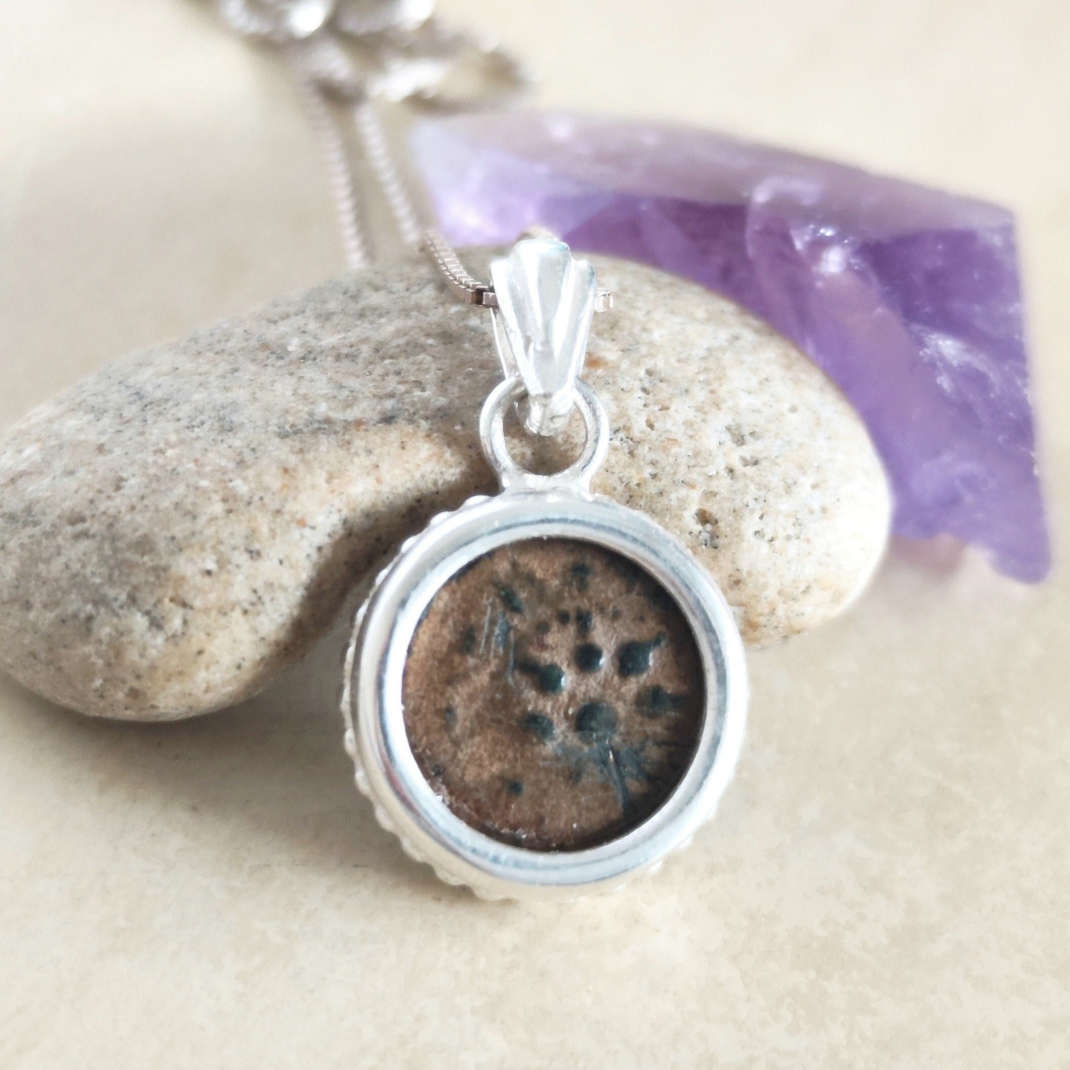 https://i.etsystatic.com/5256414/r/il/42eacc/6609705948/il_fullxfull.6609705948_63ud.jpg