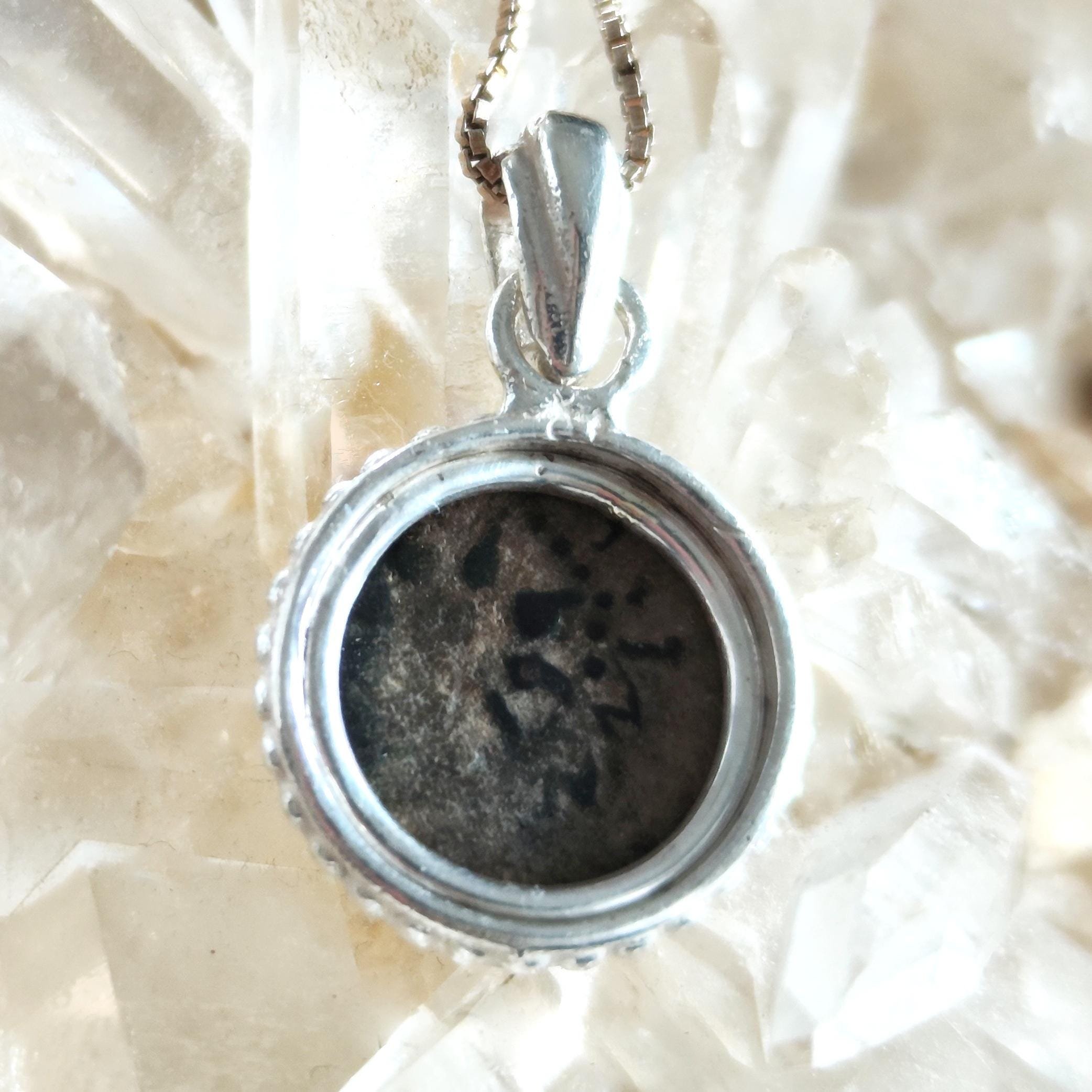 https://i.etsystatic.com/5256414/r/il/bd3b8a/6657764329/il_fullxfull.6657764329_5t2x.jpg